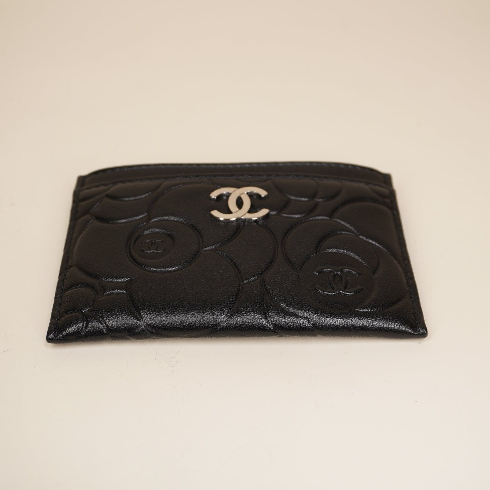 PRE-OWNED Black Camellia Embossed Card Holder