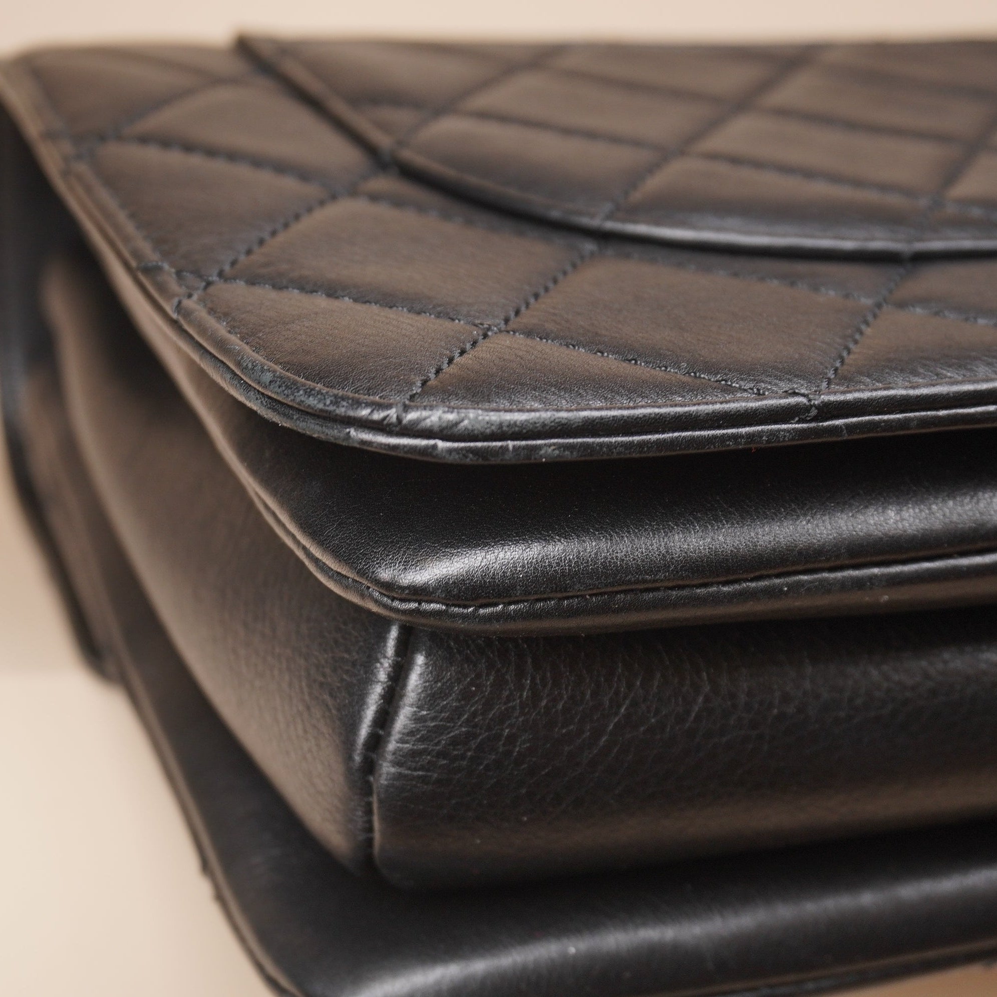 PRE-OWNED CC Black Calfskin Quilted Coco Handle Envelope Flap