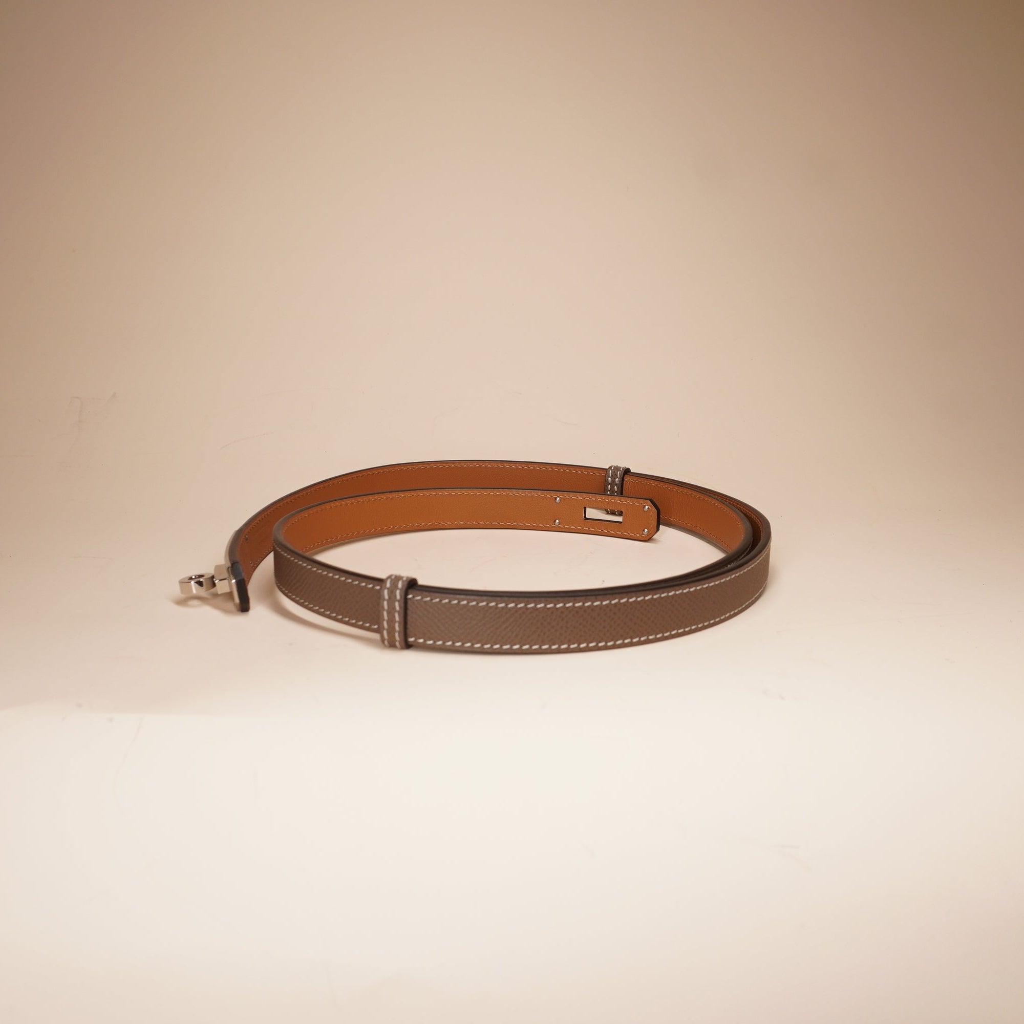 PRE-OWNED Epsom Kelly Etoupe Leather Belt
