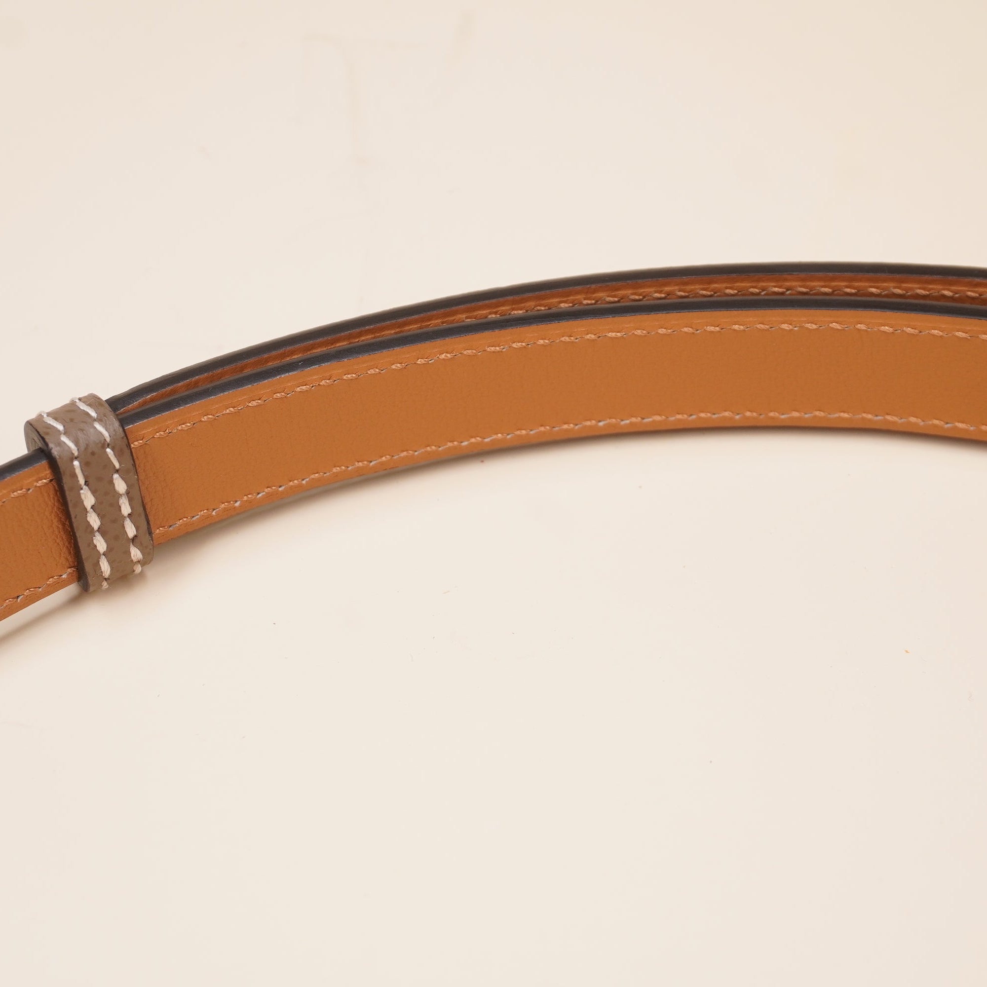 PRE-OWNED Epsom Kelly Etoupe Leather Belt