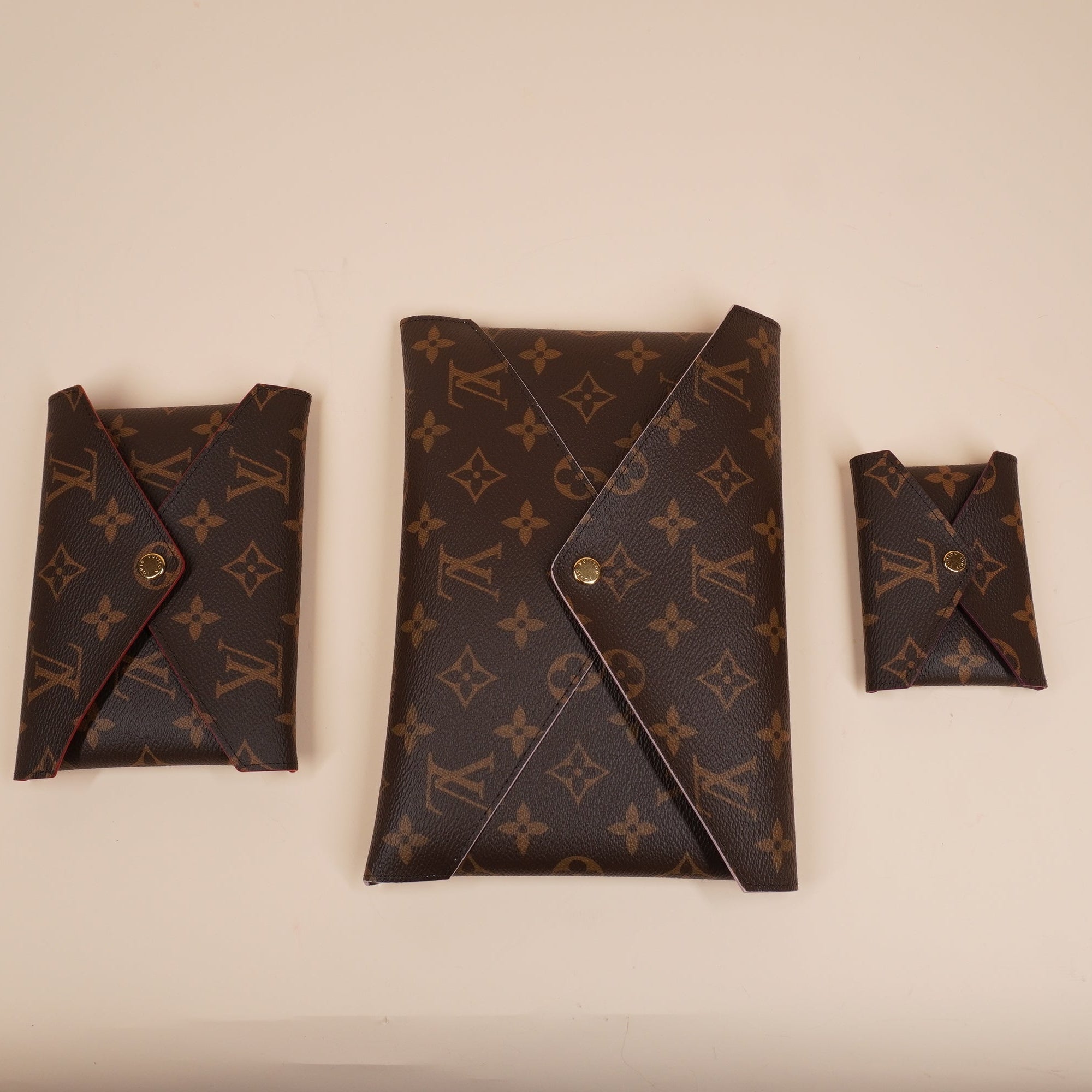 PRE-OWNED LV Monogram Kirigami Pochette Set