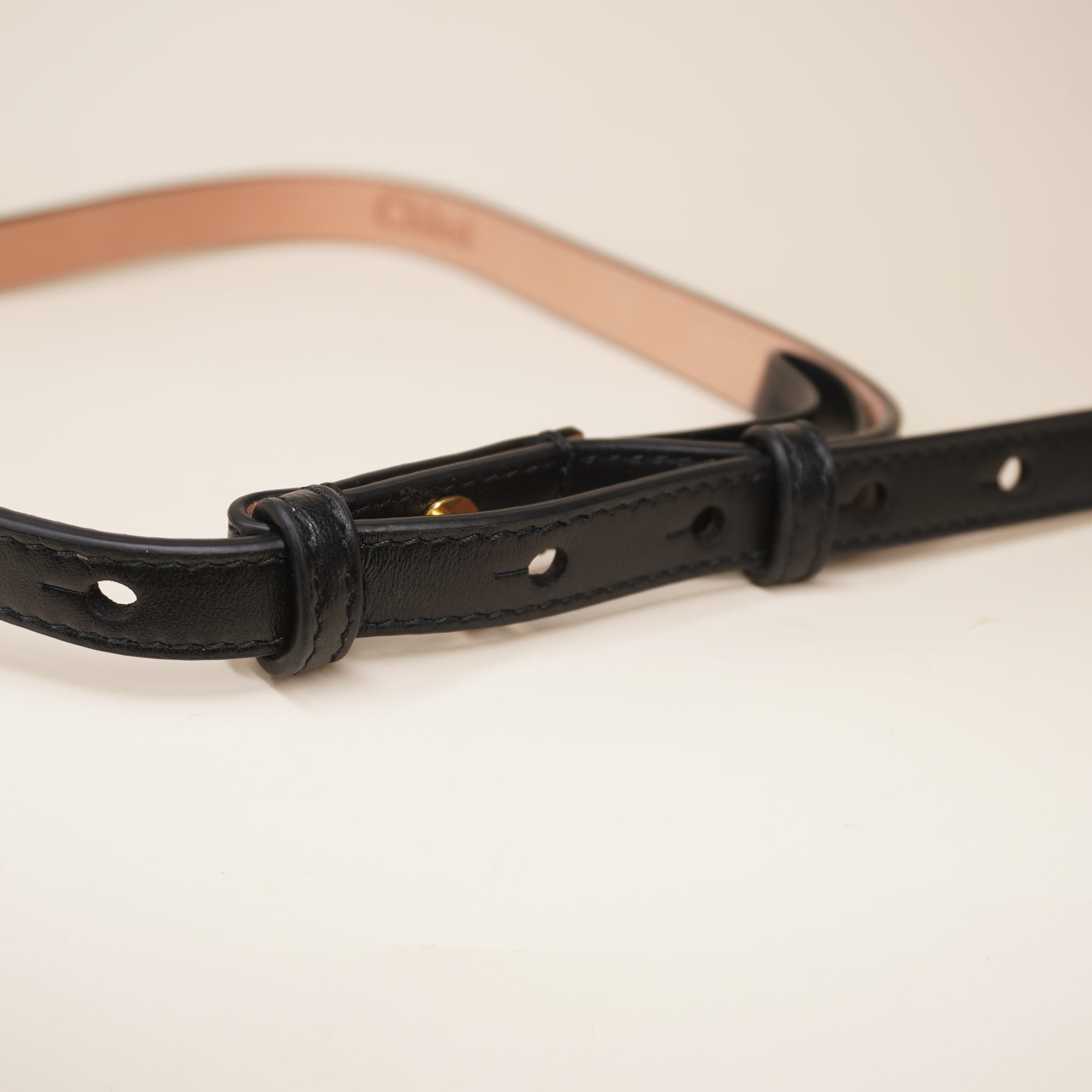 PRE-OWNED The Chloé Iconic Belt size L
