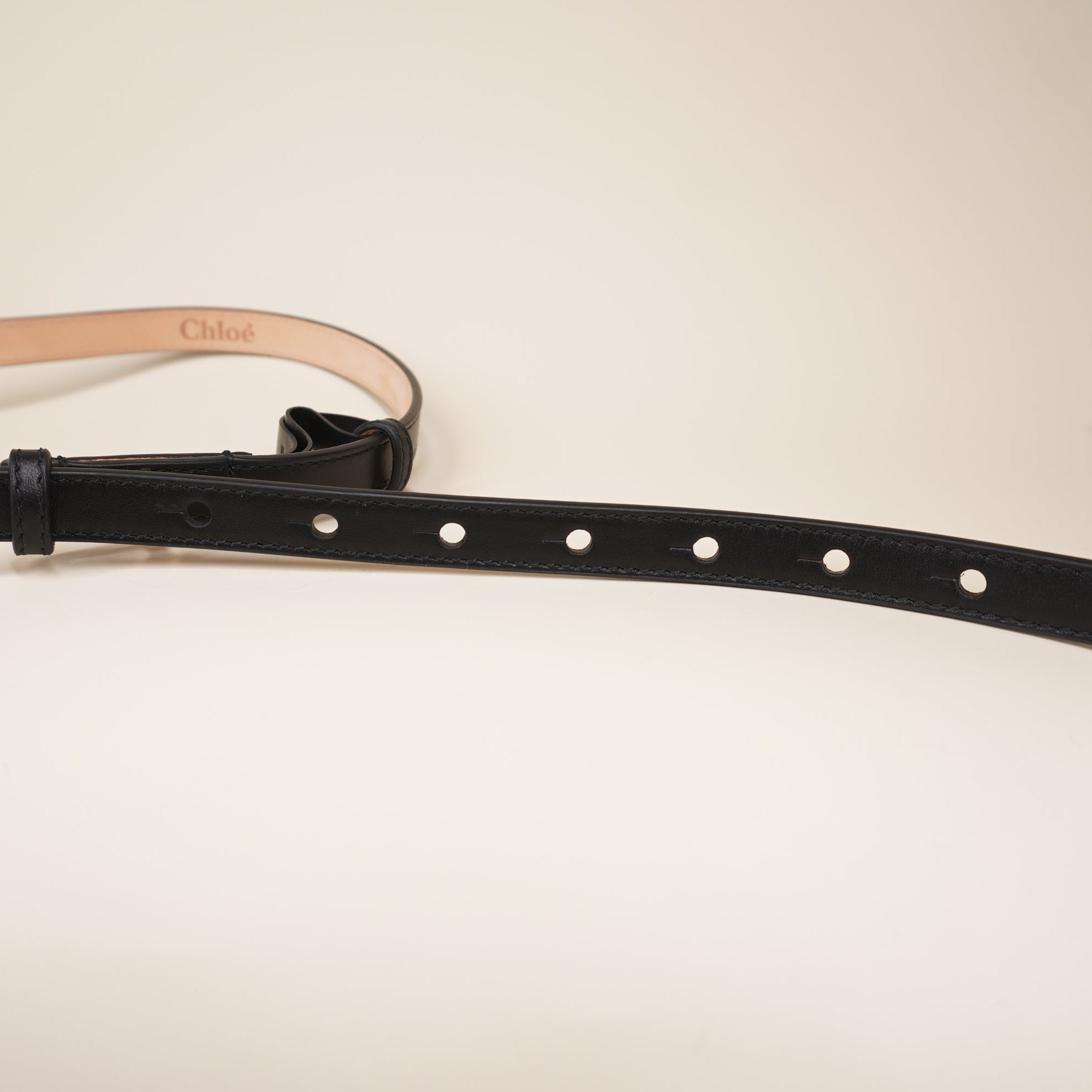 PRE-OWNED The Chloé Iconic Belt size M