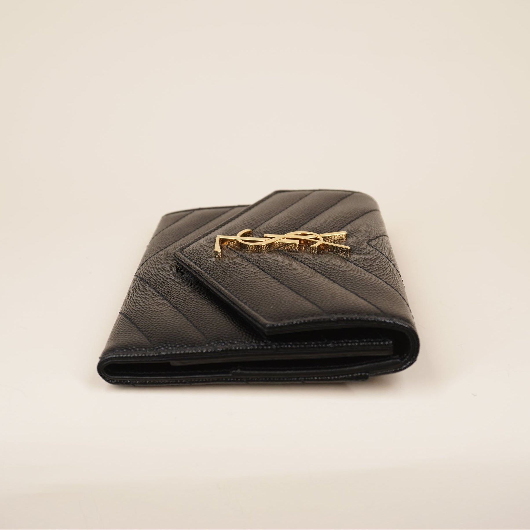 PRE-OWNED YSL Matelassé Small Envelope Wallet Grain De Poudre Leather