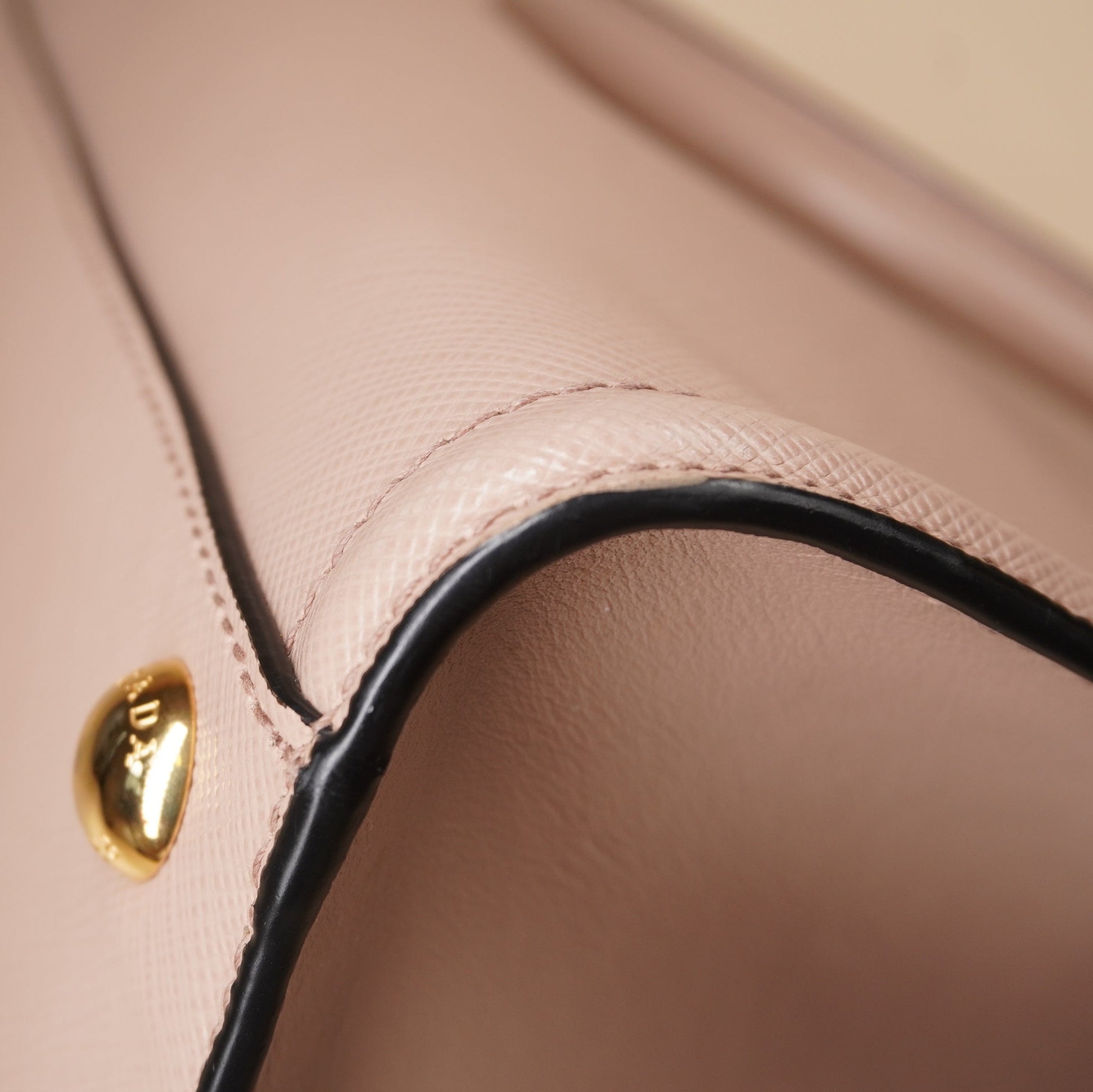 PRE-OWNED Dust Pink Saffiano Leather 2Way Handbag