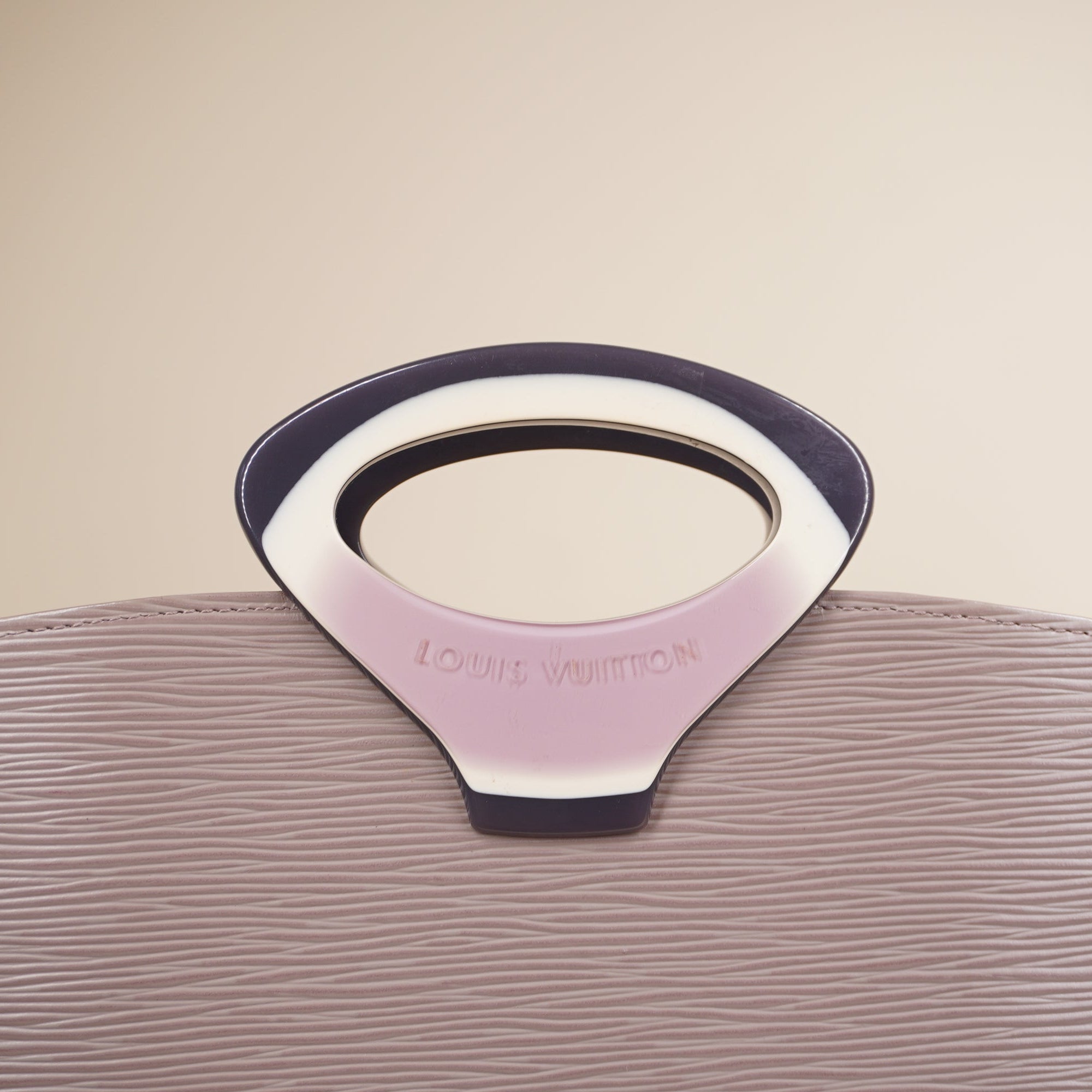 PRE-OWNED LV Small scratches inside Top Handle Bag