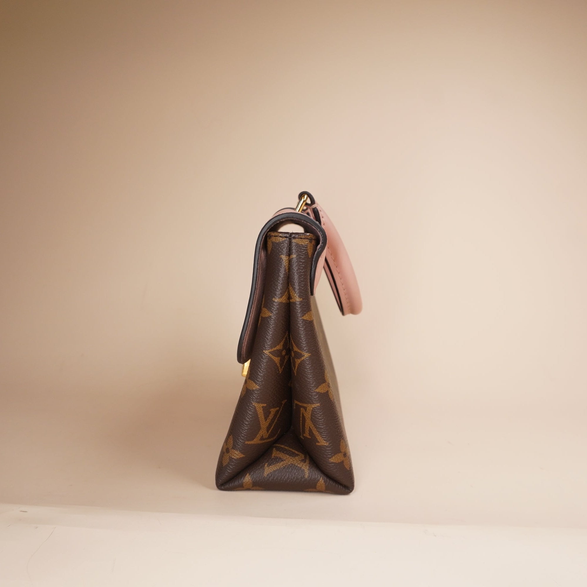 PRE-OWNED LV Monogram Locky BB Rose Poudre Shoulder Bag
