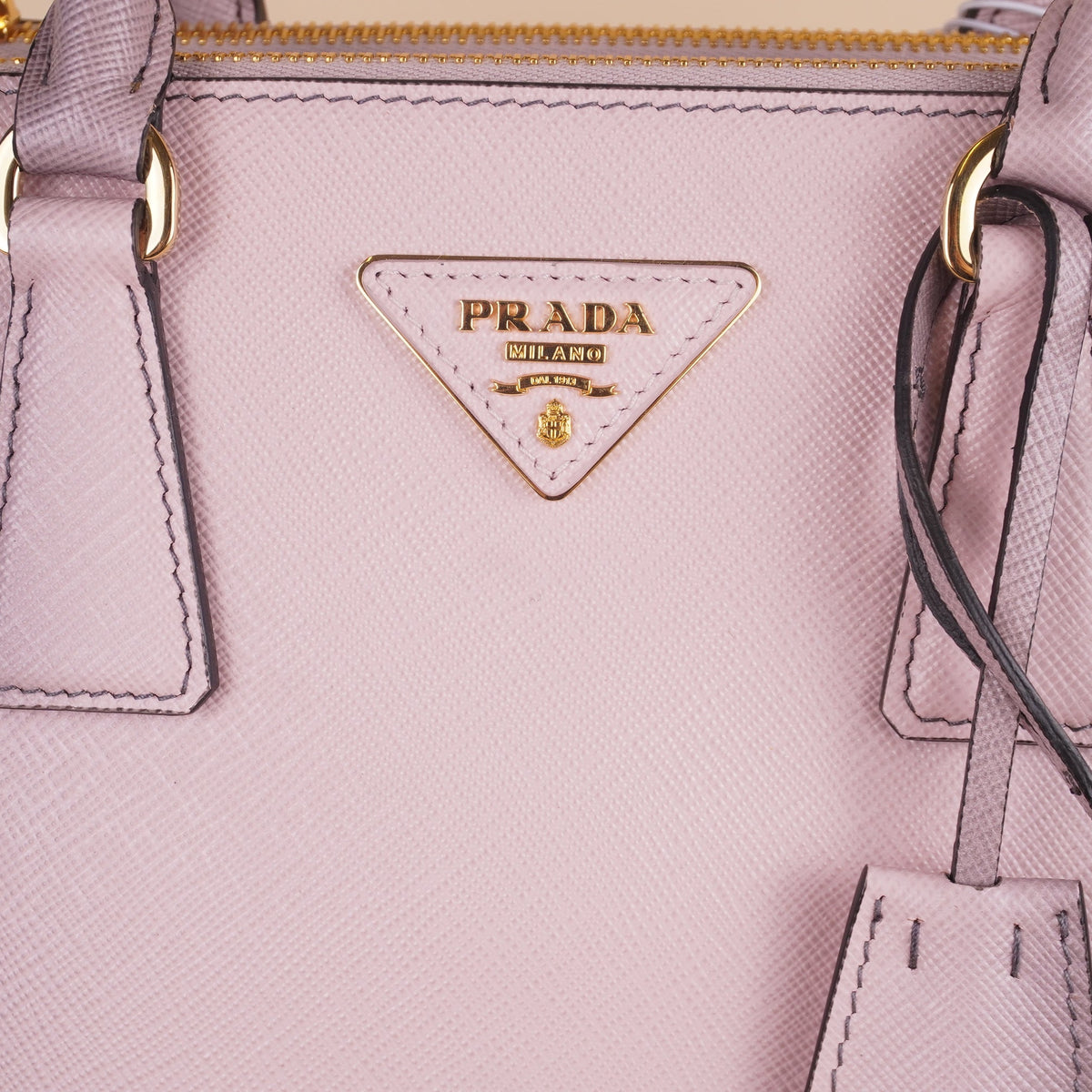 PRE-OWNED Small Saffiano Lux Airbrushed Ombre Galleria Double Zip Shoulder Bag