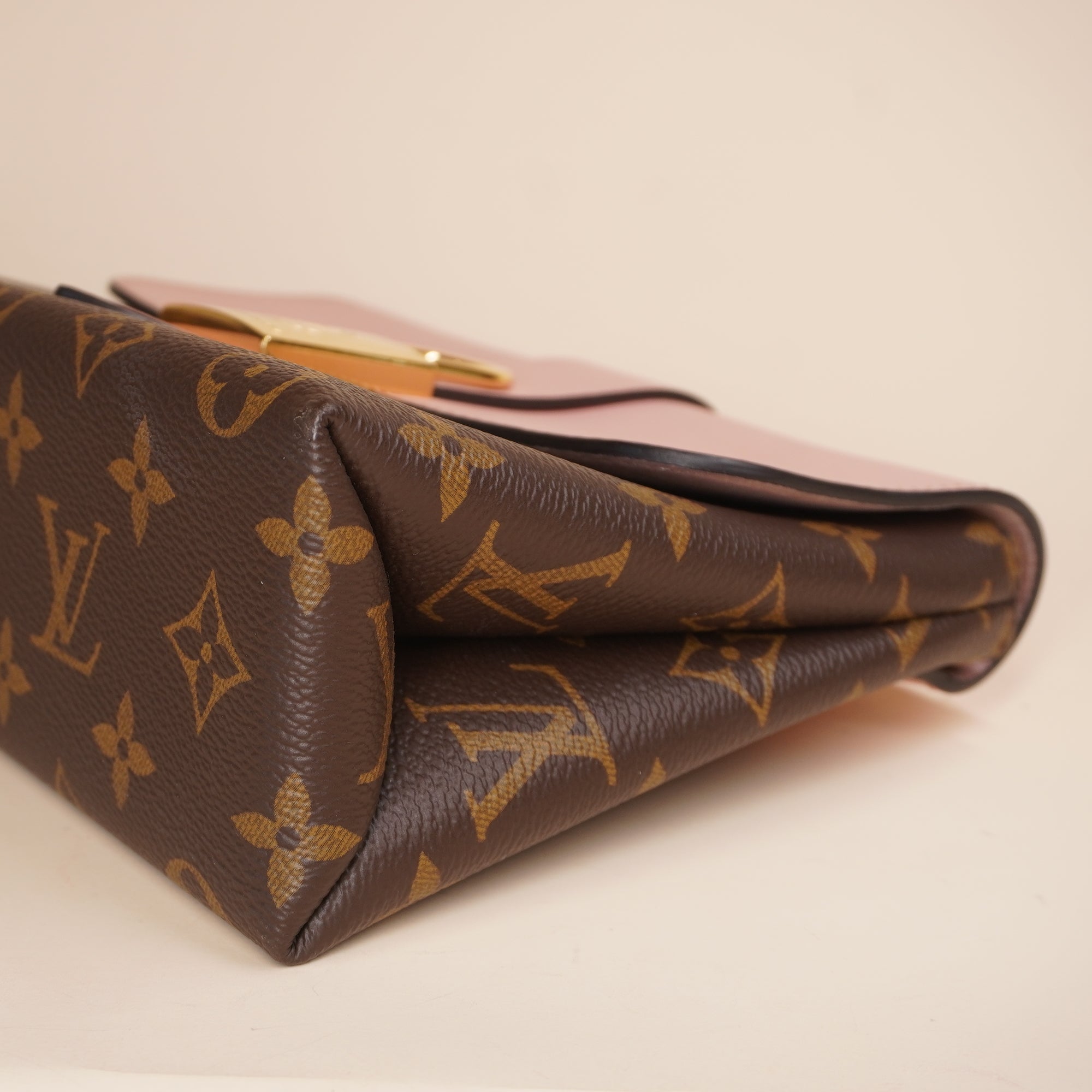 PRE-OWNED LV Monogram Locky BB Rose Poudre Shoulder Bag