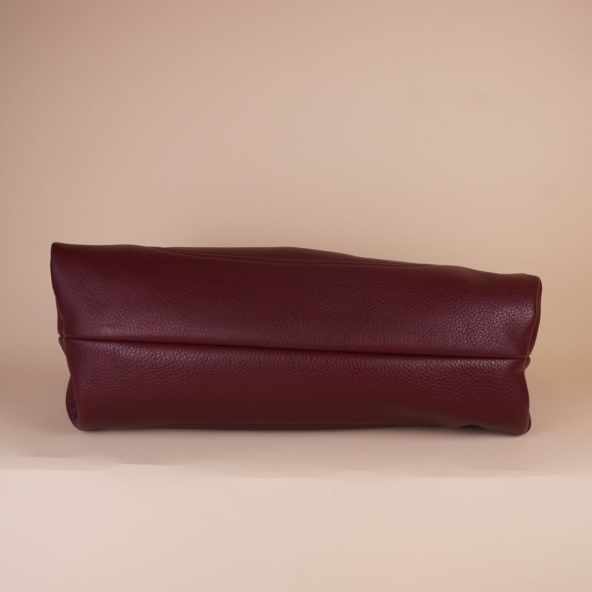 PRE-OWNED GG Grained Calfskin Softbit Maxi Shoulder Bag Rosso Ancora Red