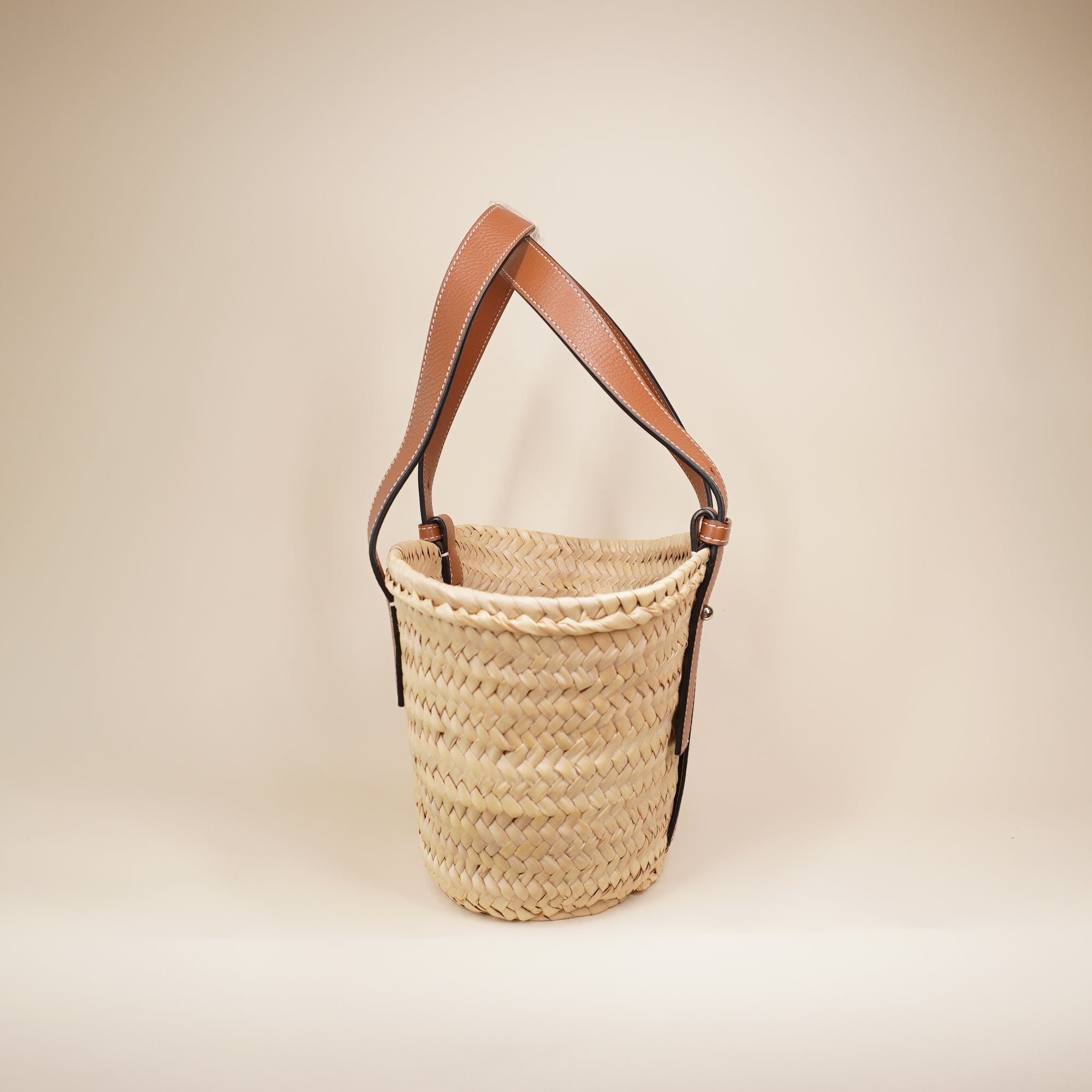 PRE-OWNED Raffia Basket Small Tote Small Shoulder Bag