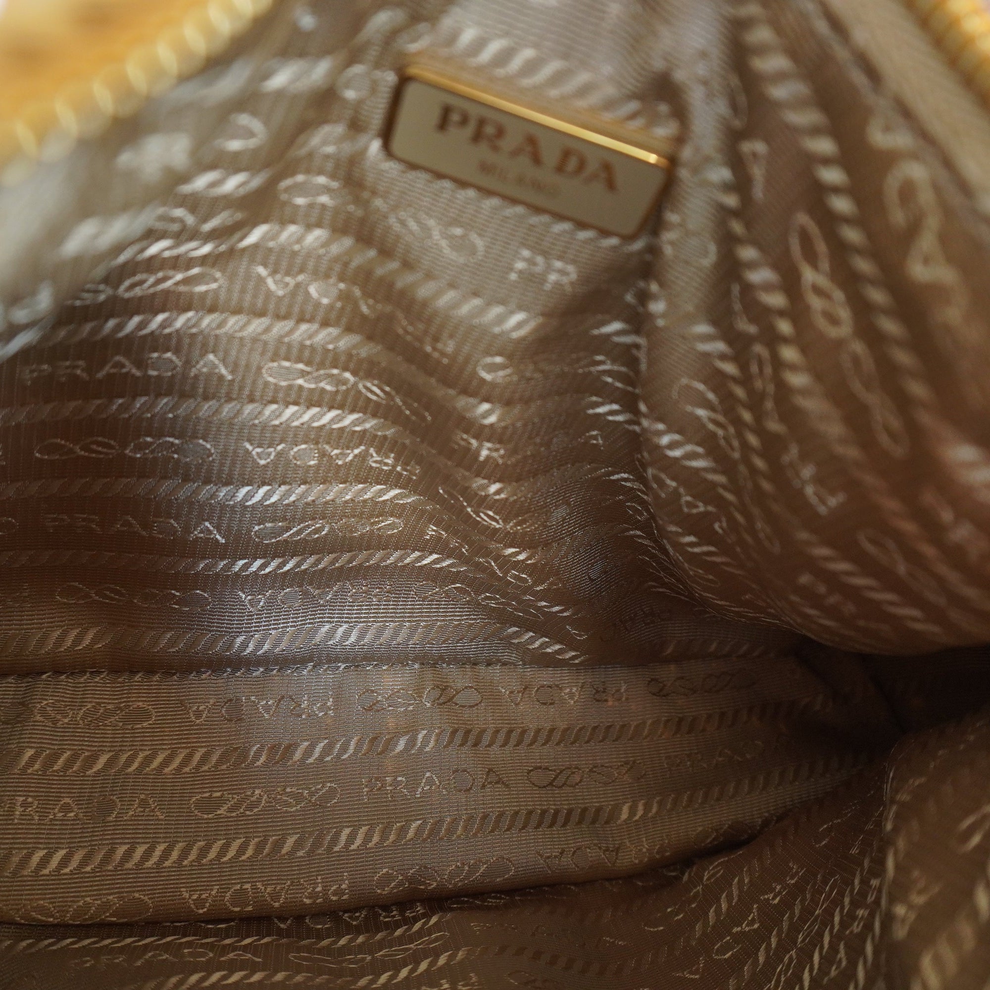 PRE-OWNED Yarn Raffia Effect Crochet Striped Re-Edition 2005 Shoulder Bag Naturale Petalo
