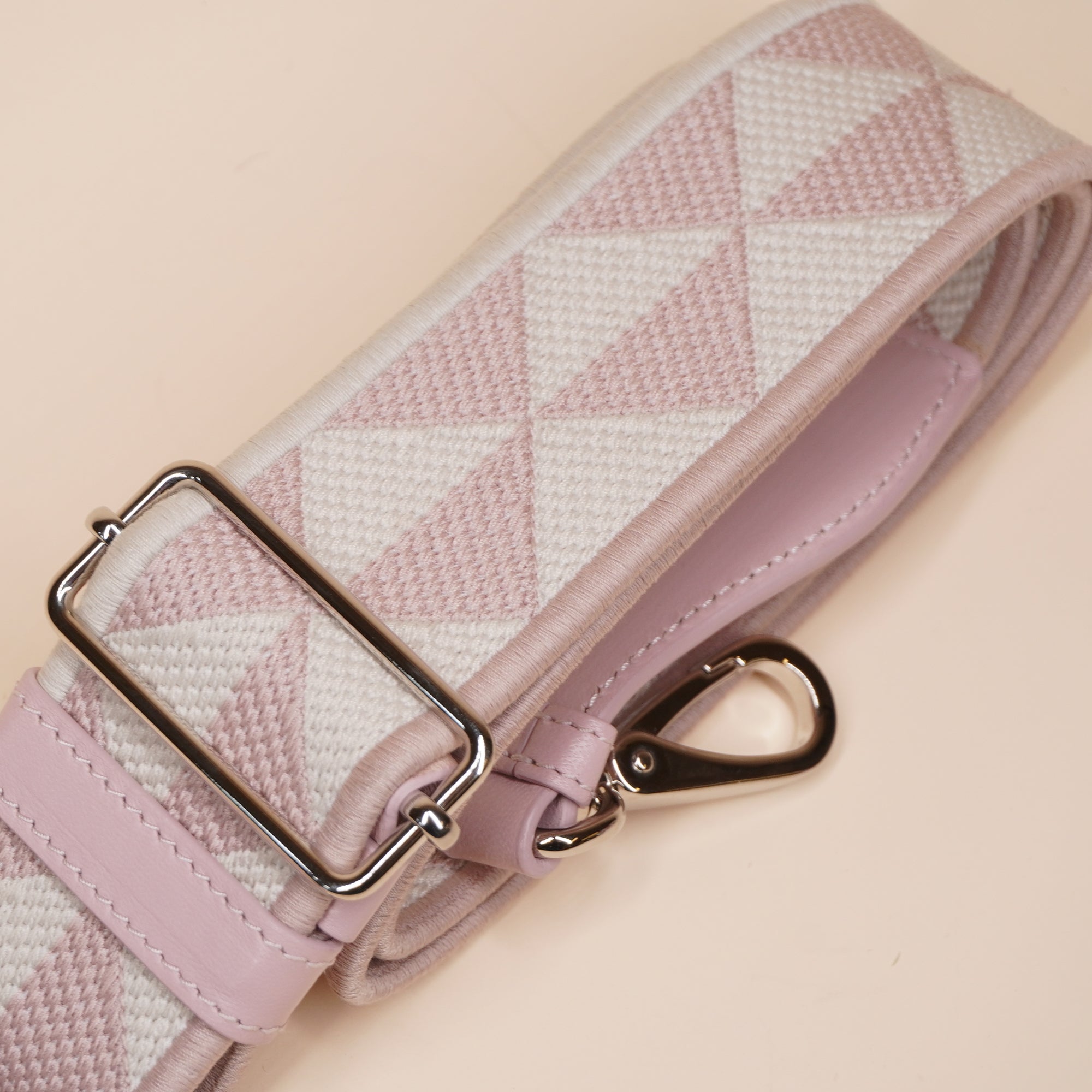 PRE-OWNED Light Pink Nappa Antique Multi-Pocket Shoulder Bag Alabastro