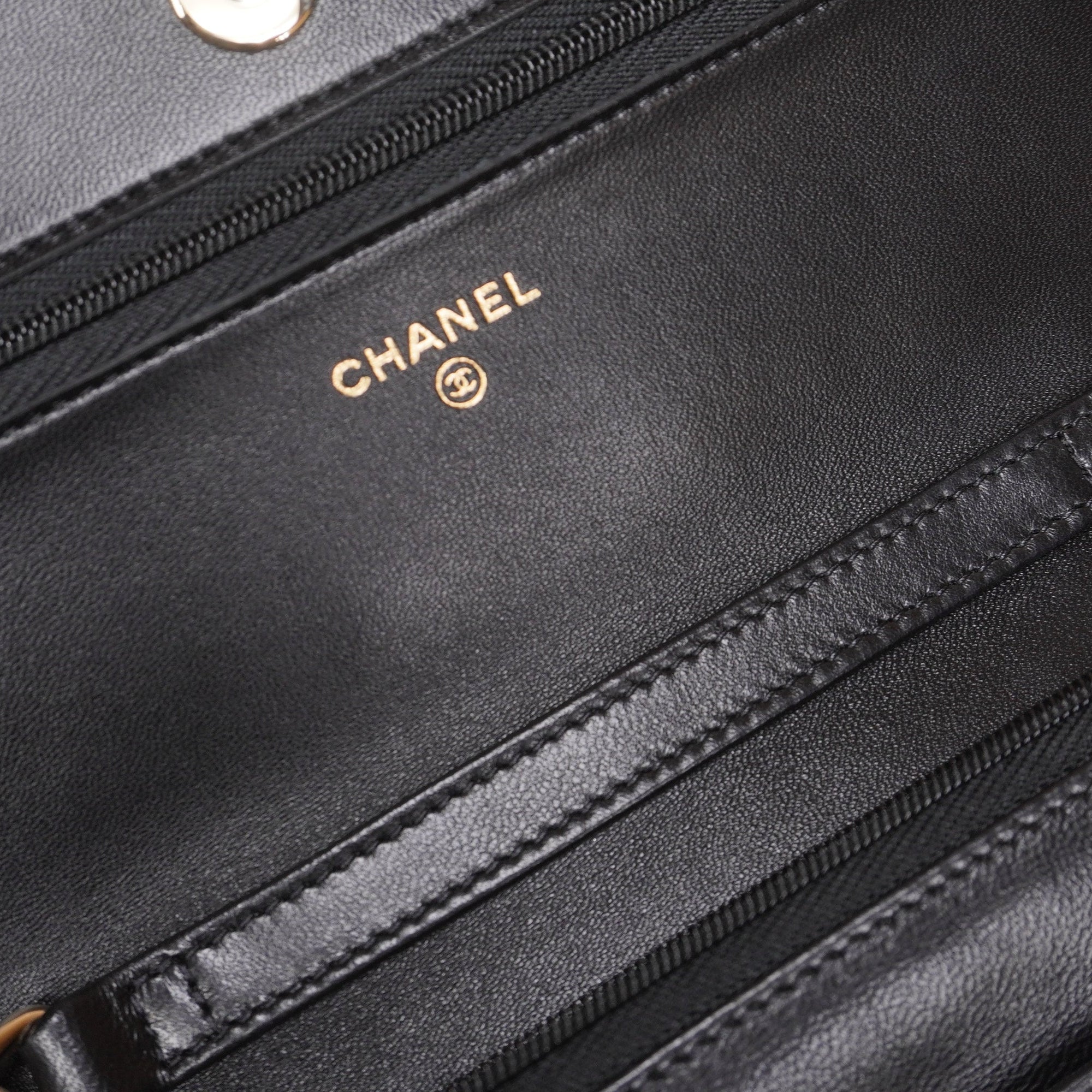 PRE-OWNED CC Black Lambskin Coco Charms Wallet on a Chain Crossbody Bag