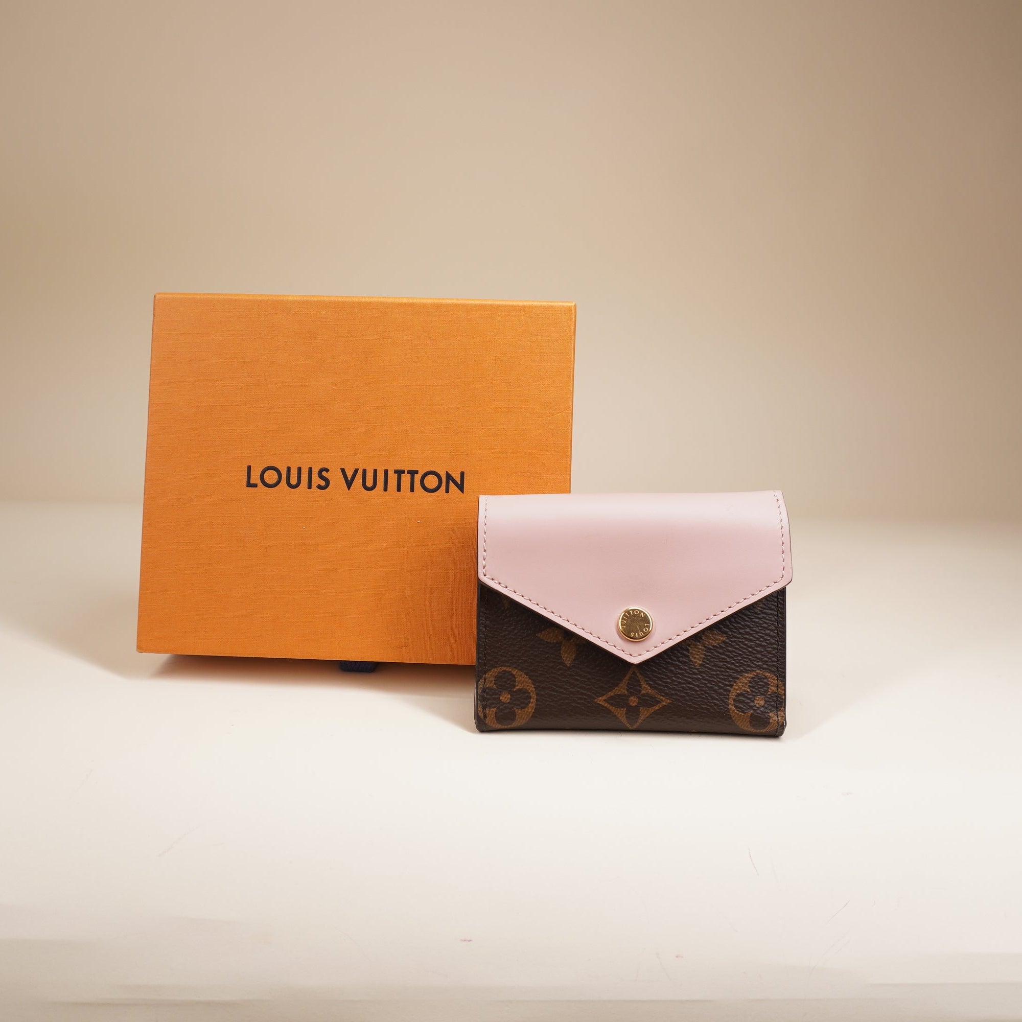 PRE-OWNED LV Zoe Monogram Canvas Long Wallet 