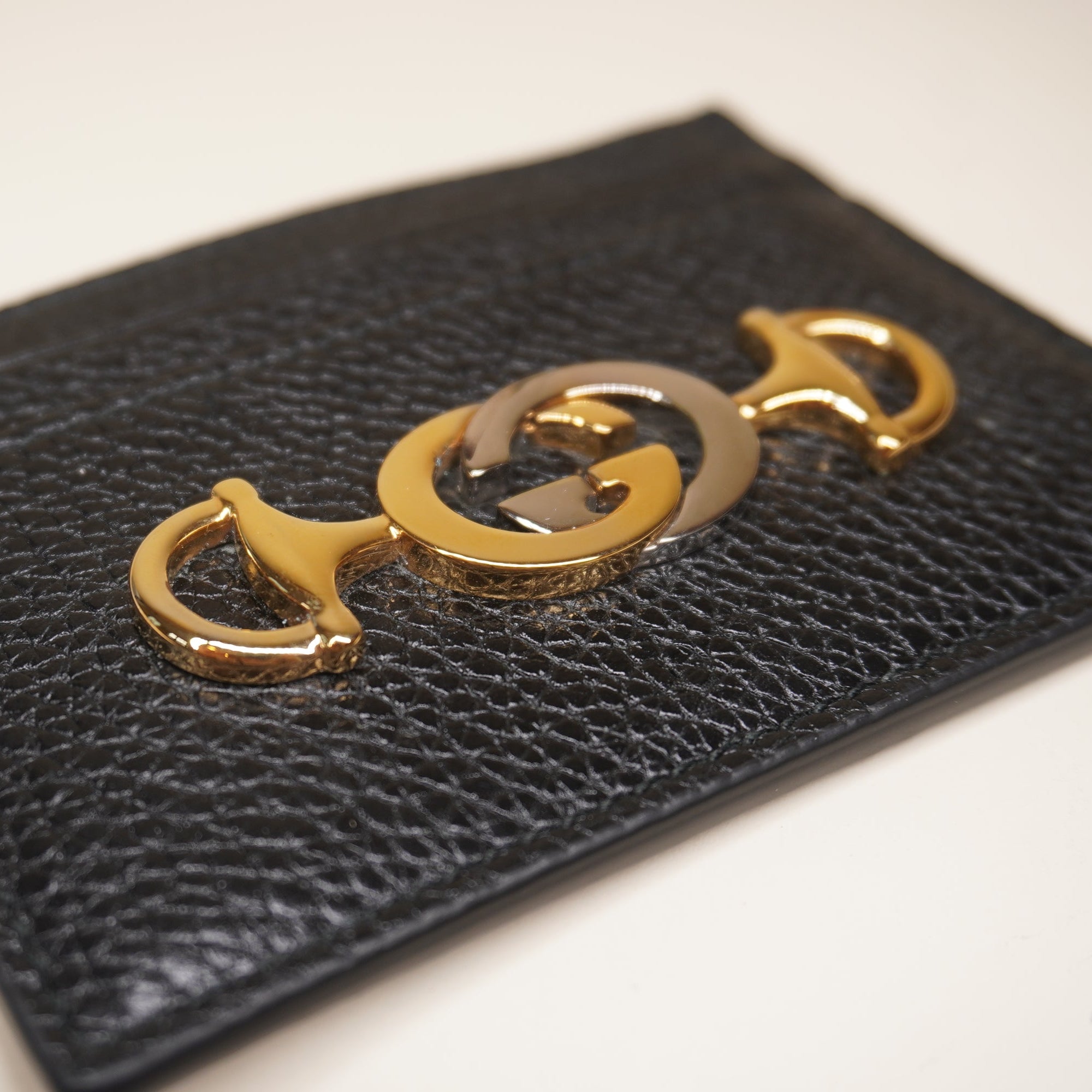 PRE-OWNED GG Black Leather Zumi Card Holder