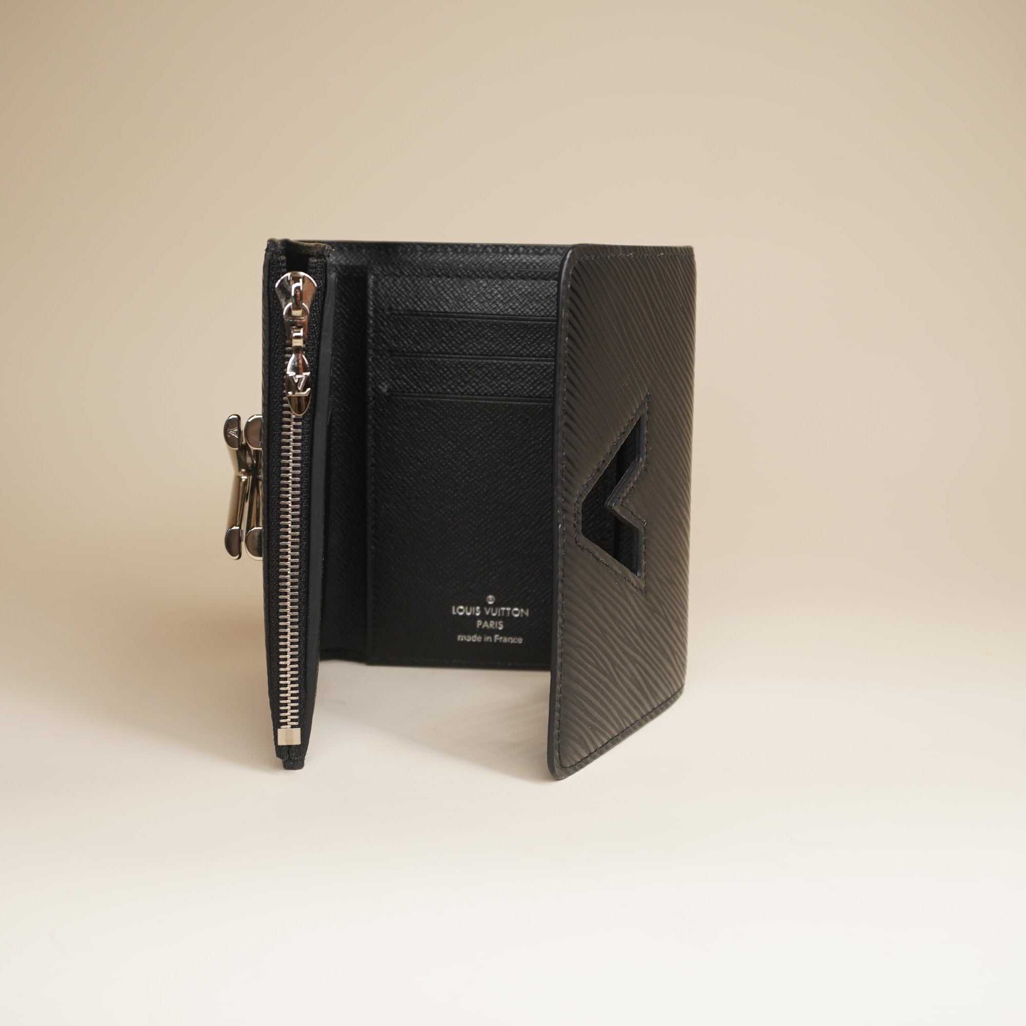 PRE-OWNED LV Twist Black Calfskin Short Wallet