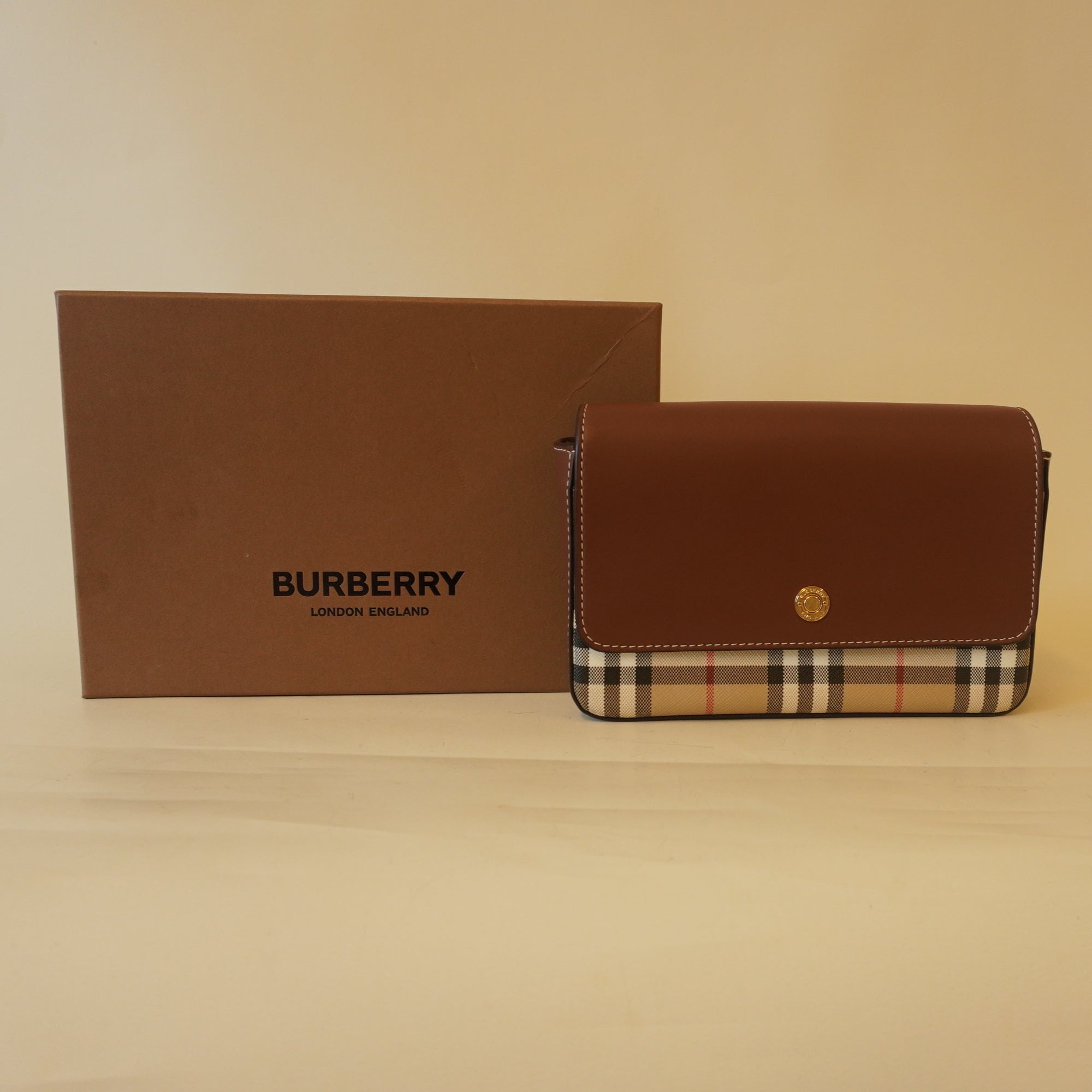 PRE-OWNED Calfskin Vintage Check Wallet  Shoulder Bag
