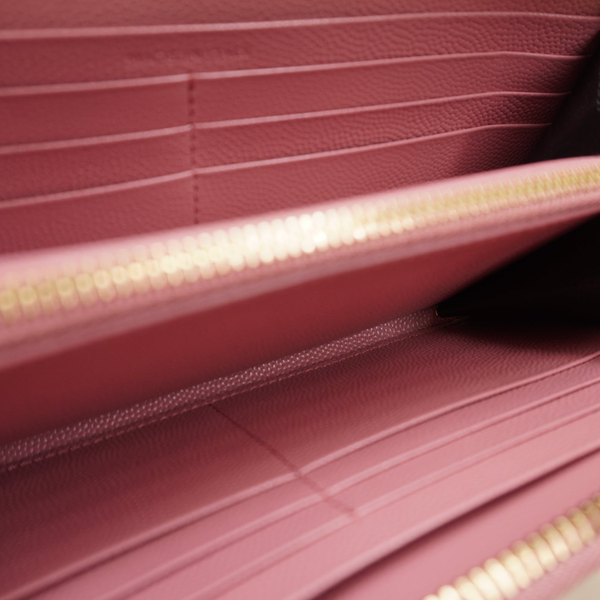 PRE-OWNED YSL Grain De Poudre Matelasse Chevron Monogram Zip Around Wallet 