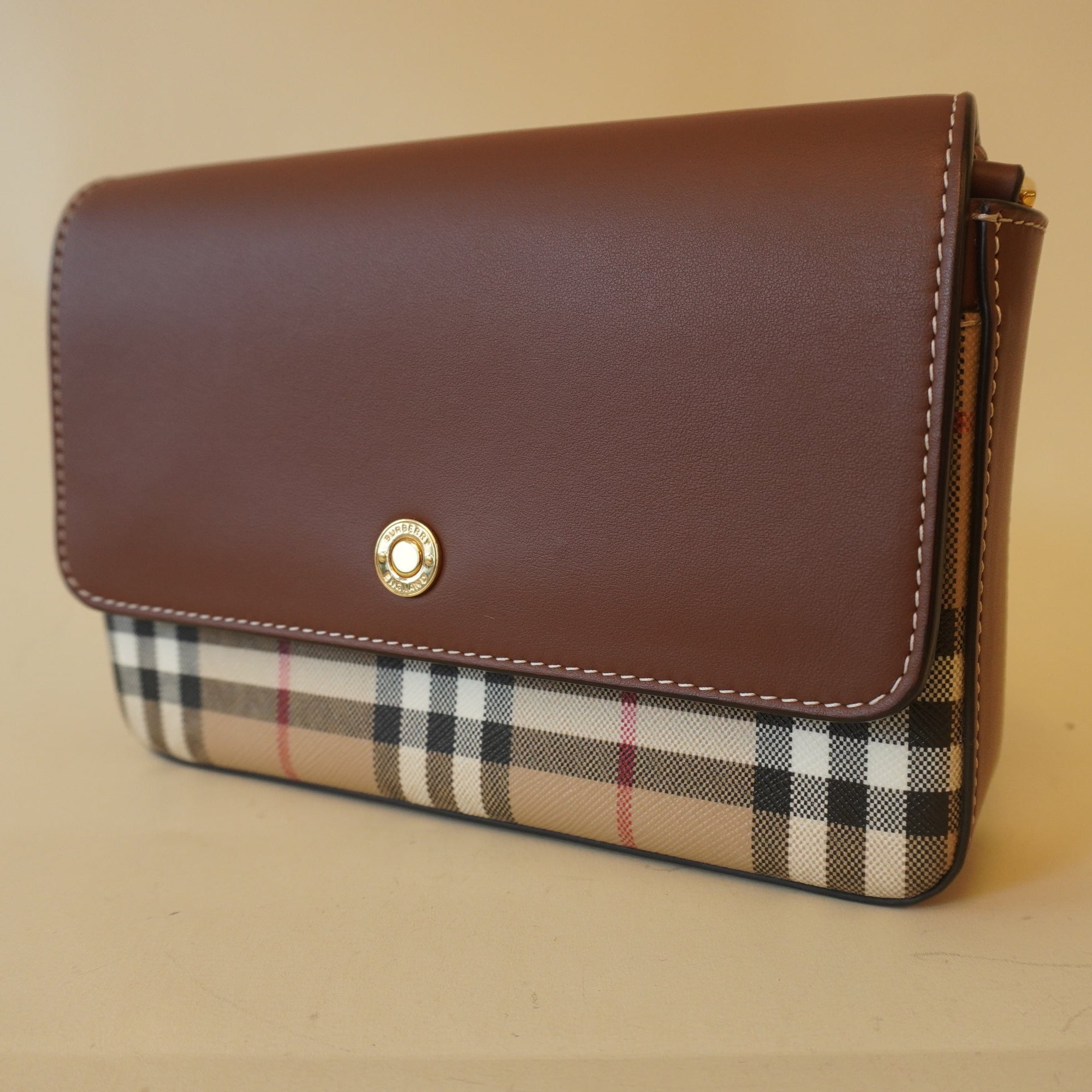 PRE-OWNED Calfskin Vintage Check Wallet  Shoulder Bag