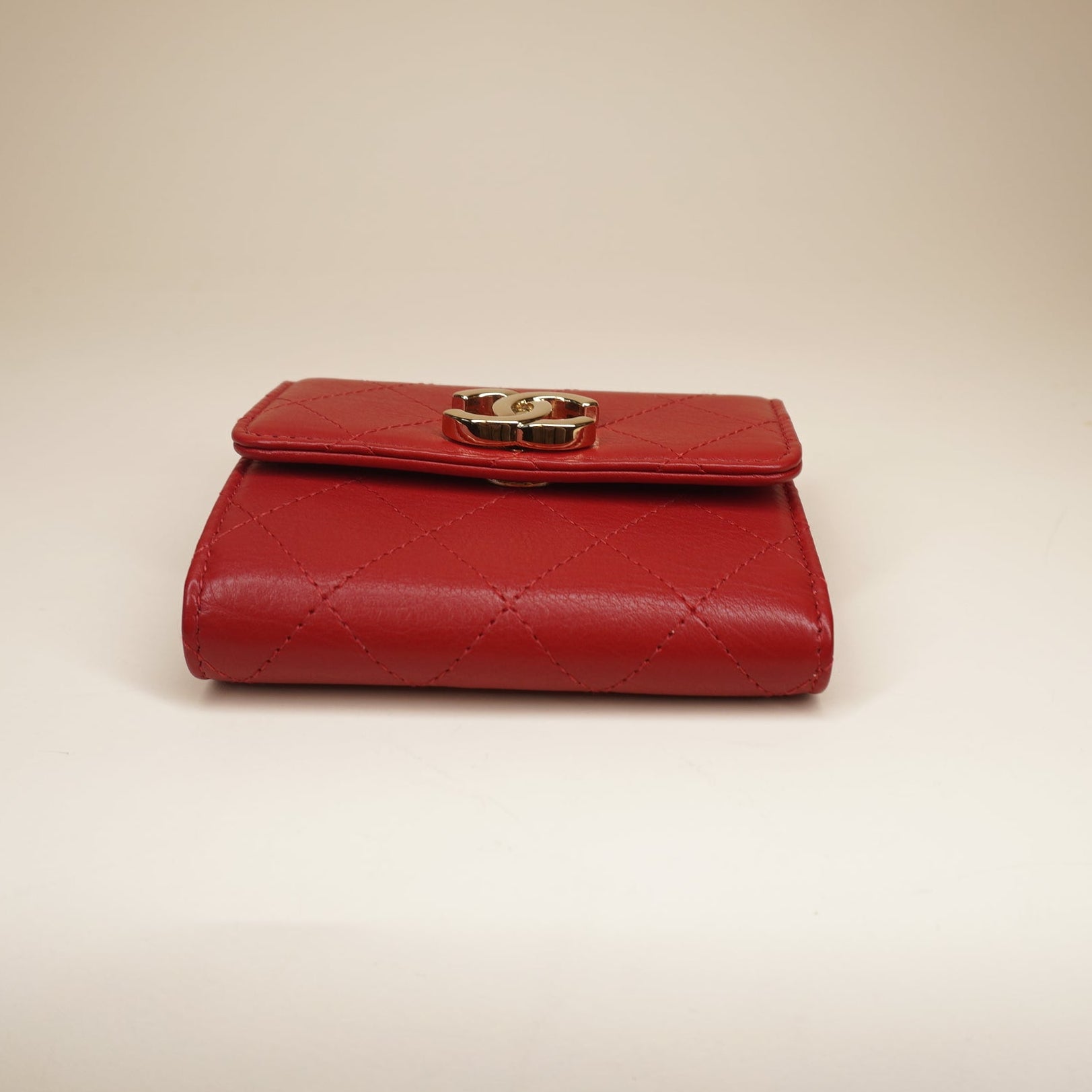 PRE-OWNED CC Trifold Wallet Stitched Calfskin Red Compact 