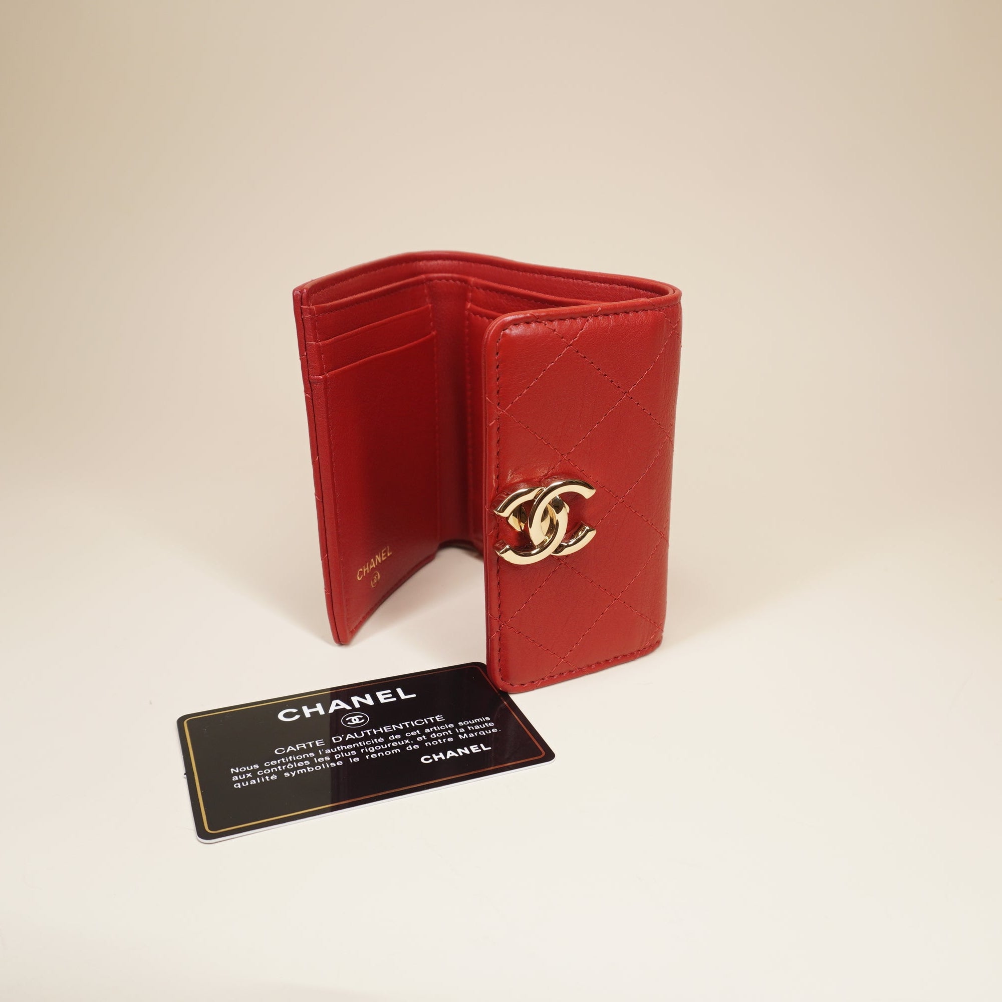 PRE-OWNED CC Trifold Wallet Stitched Calfskin Red Compact 