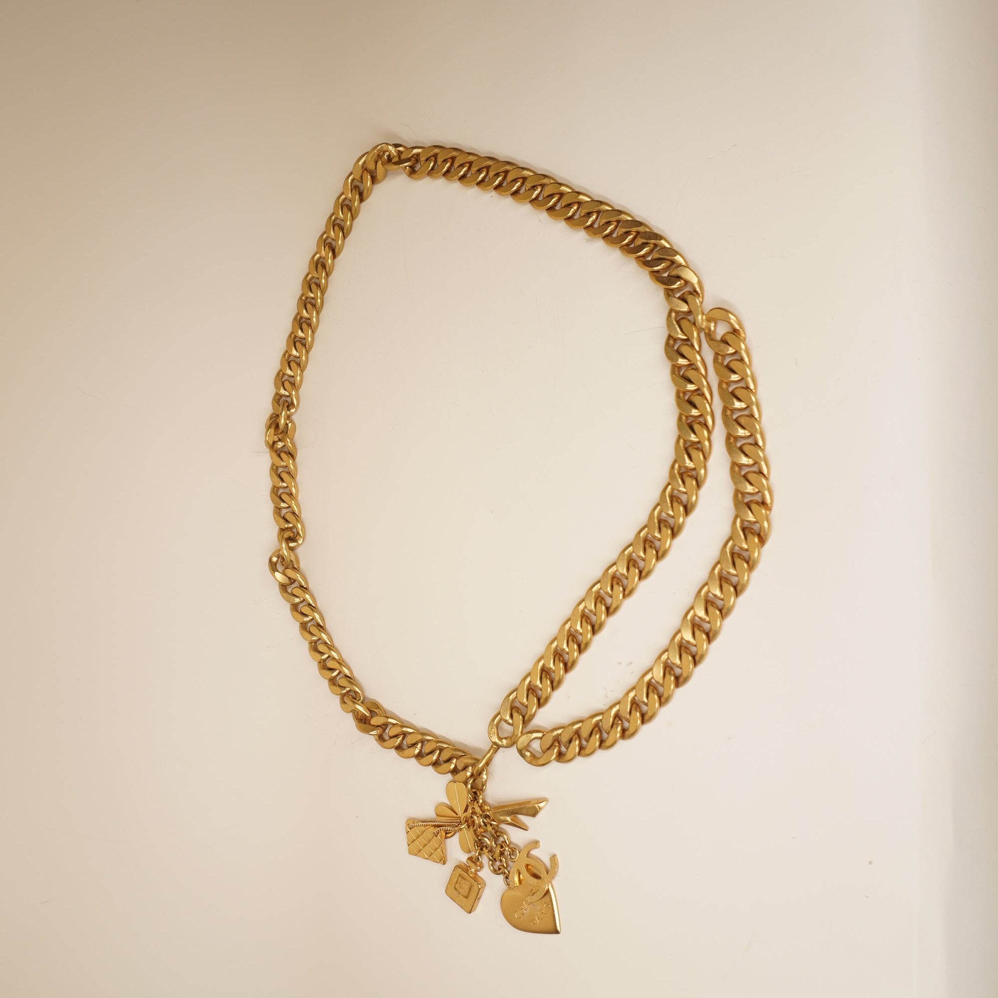 PRE-OWNED Gold Toned Hardware Icon Chain Belt