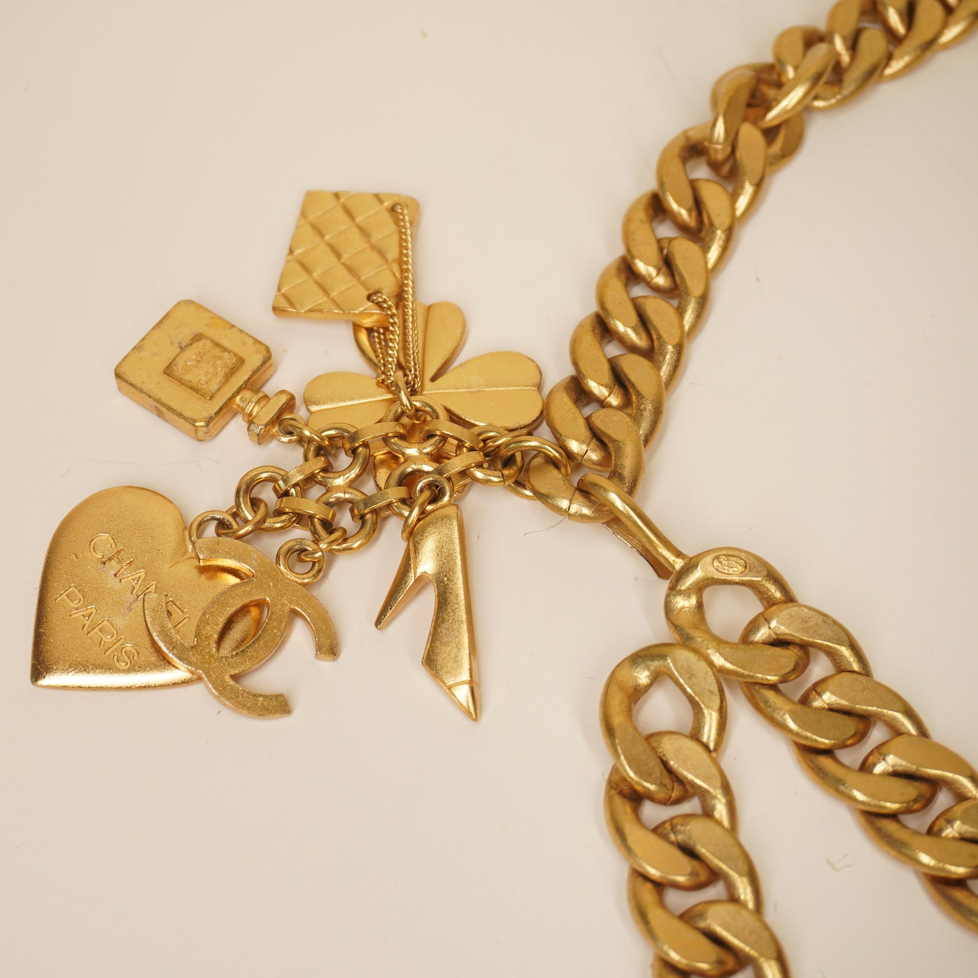 PRE-OWNED Gold Toned Hardware Icon Chain Belt