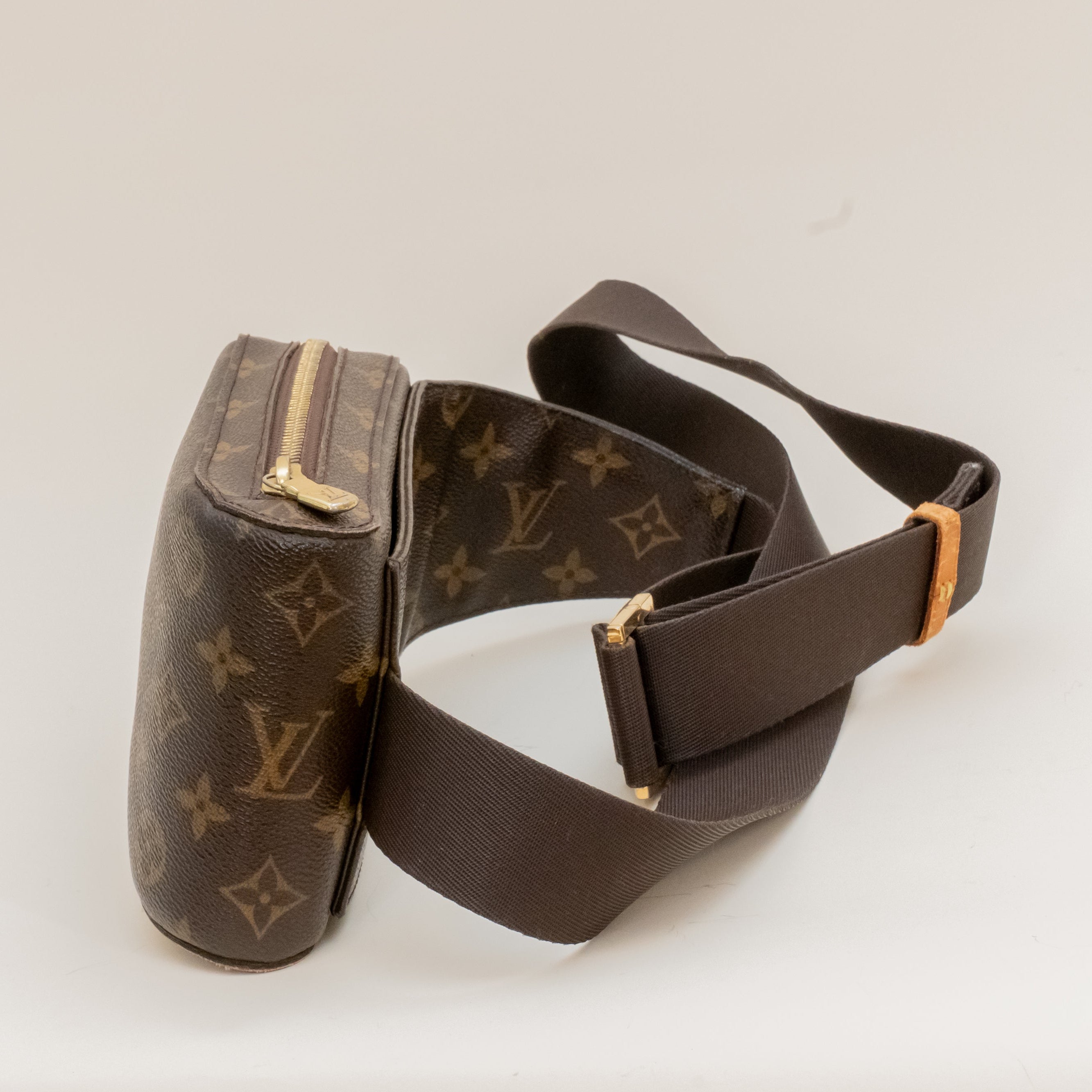 PRE-OWNED LV Monogram Canvas Geronimos Crossbody Bag