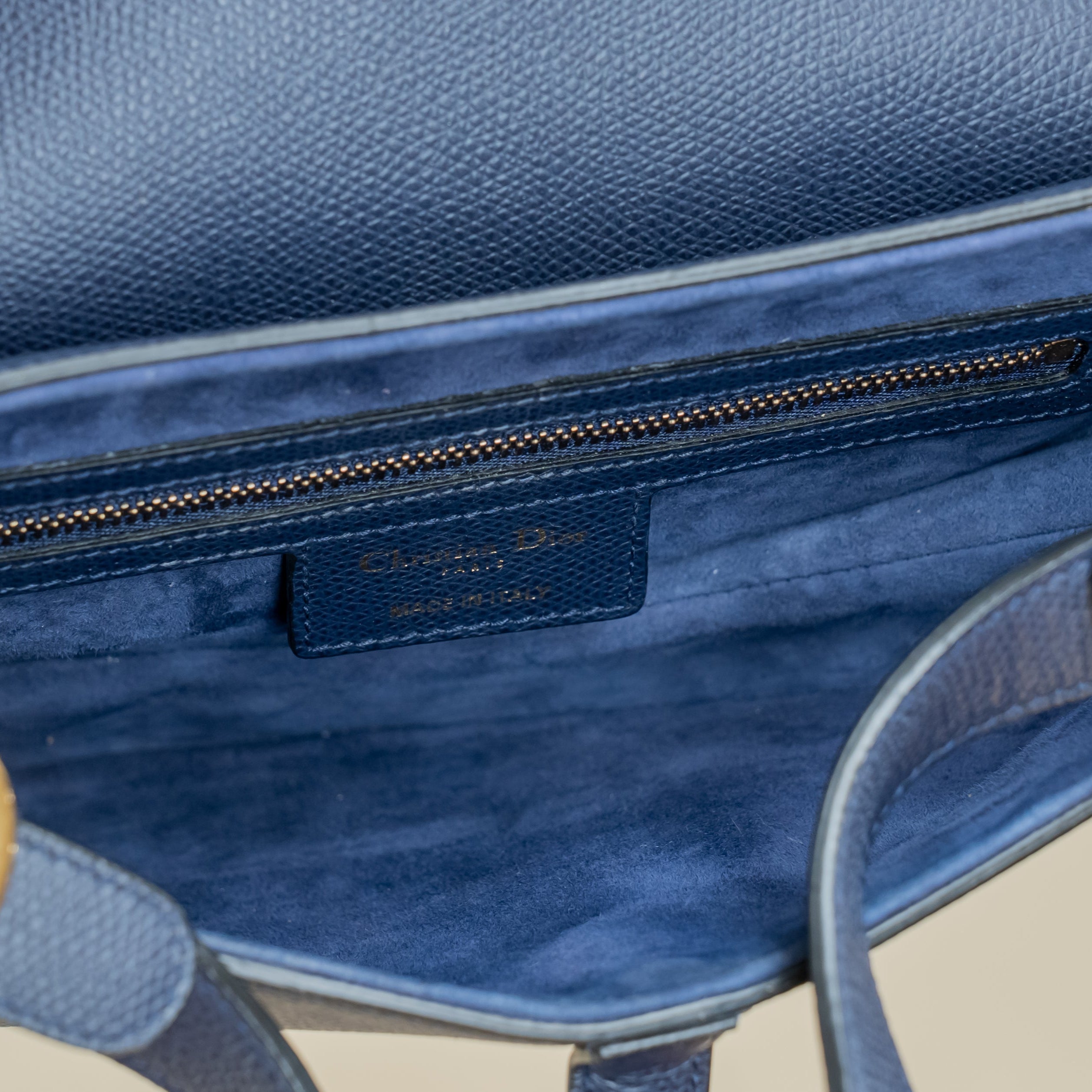 PRE-OWNED Saddle Medium Navy Leather Shoulder Bag
