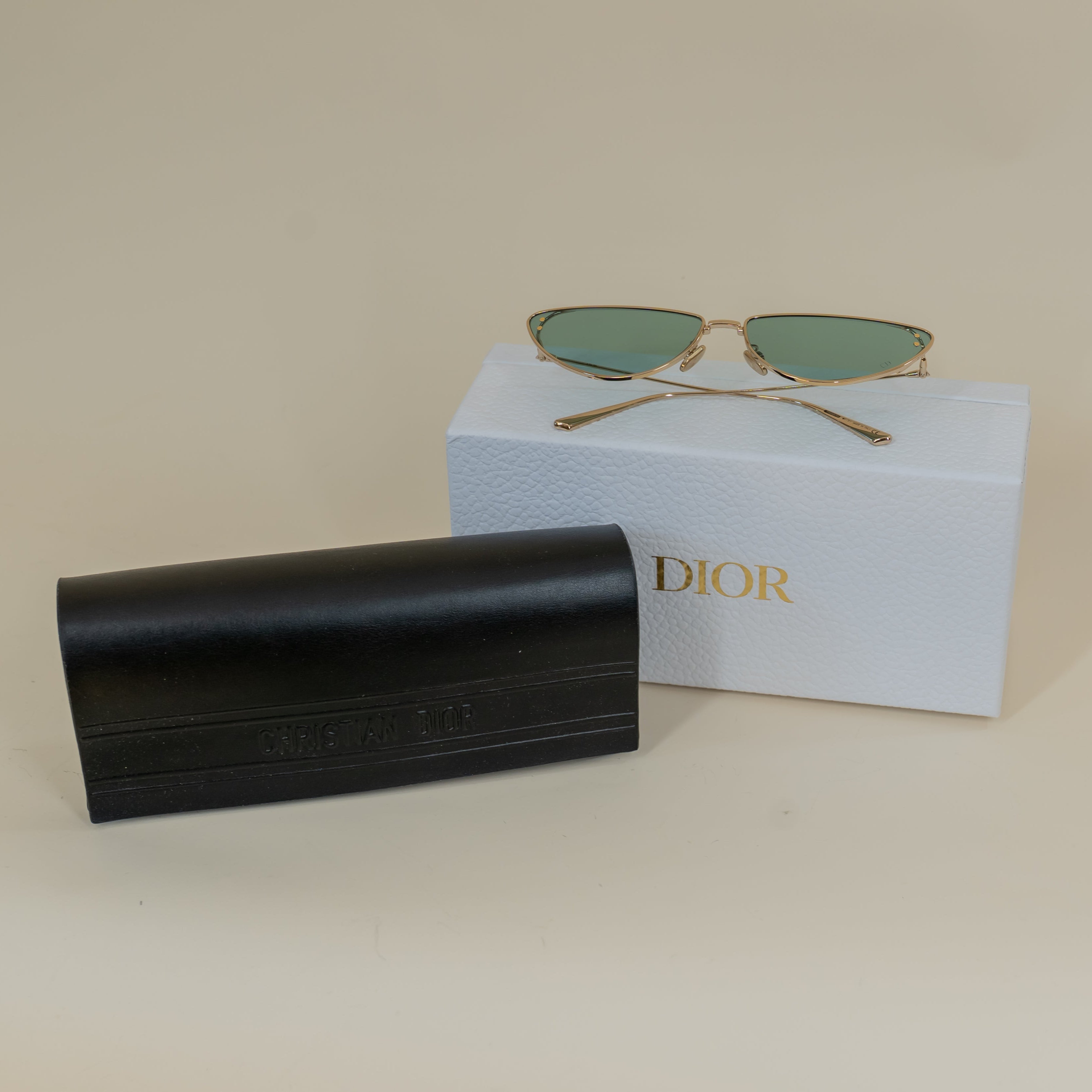 PRE-OWNED Miss Dior B1U Cat-Eye Sunglasses