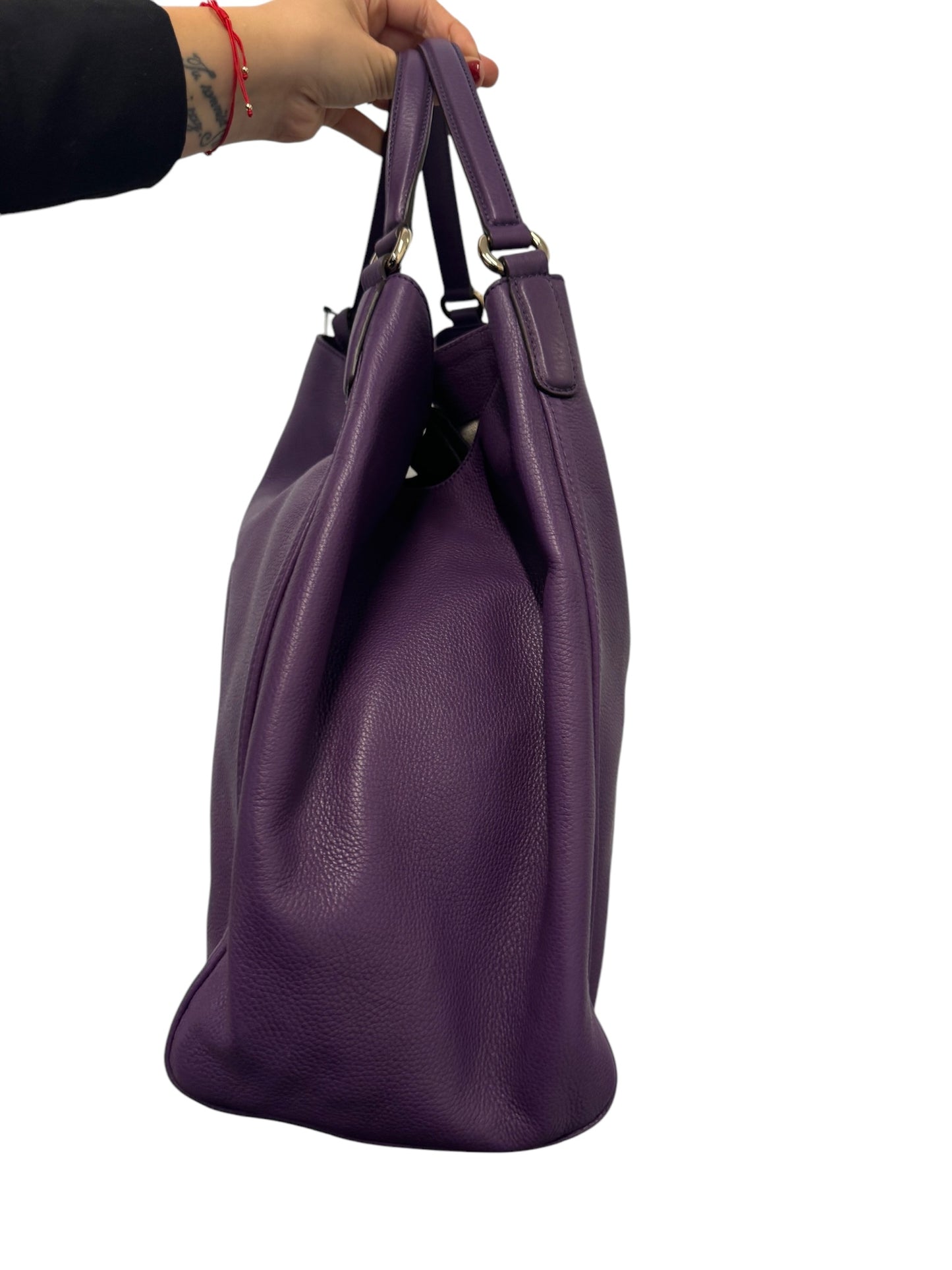 PRE-OWNED GG Purple Pebbled Calfskin Medium Soho Tote