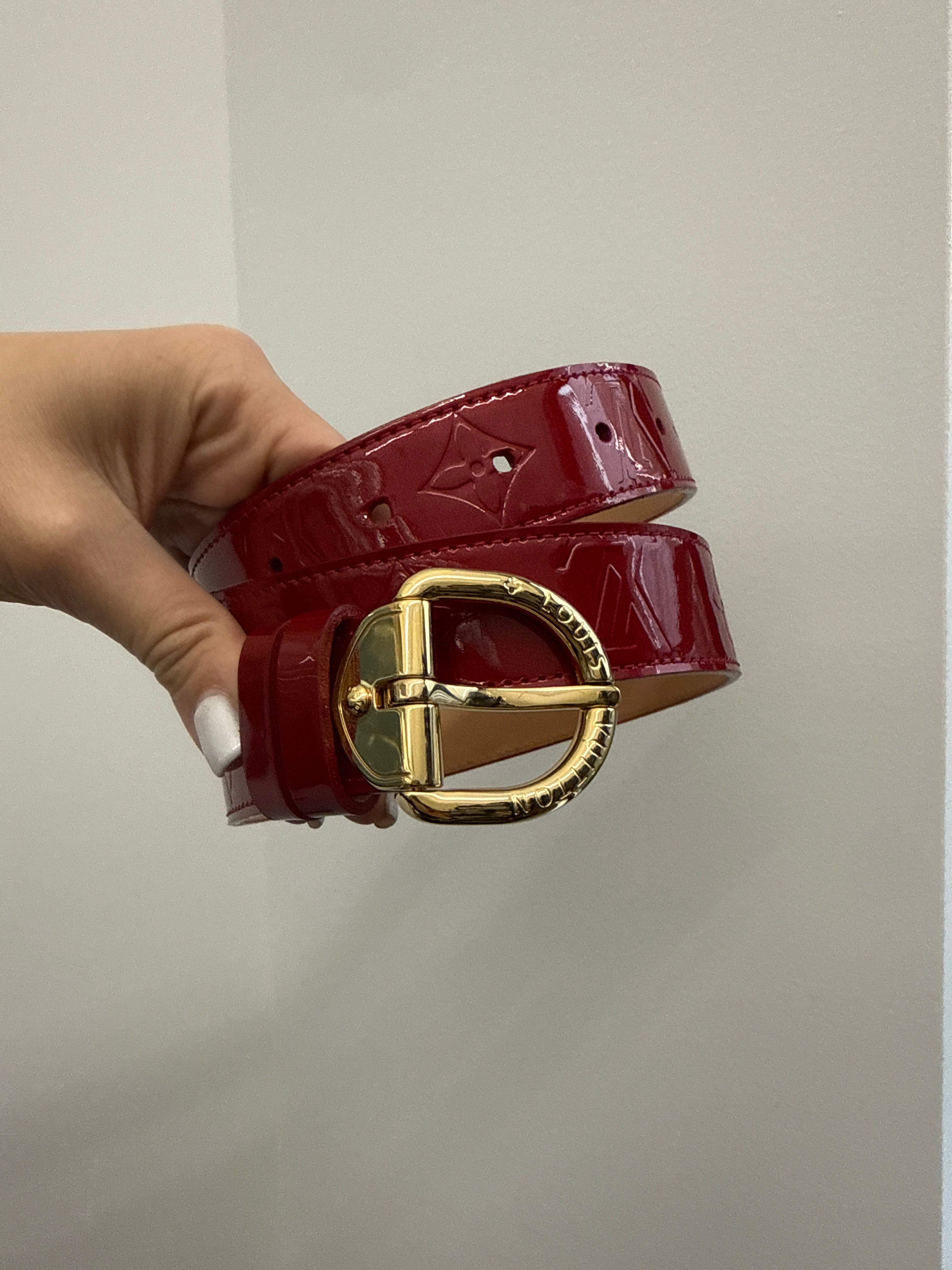 PRE-OWNED LV Pomme DAmour Monogram Vernis Santur 40mm Belt 80/32
