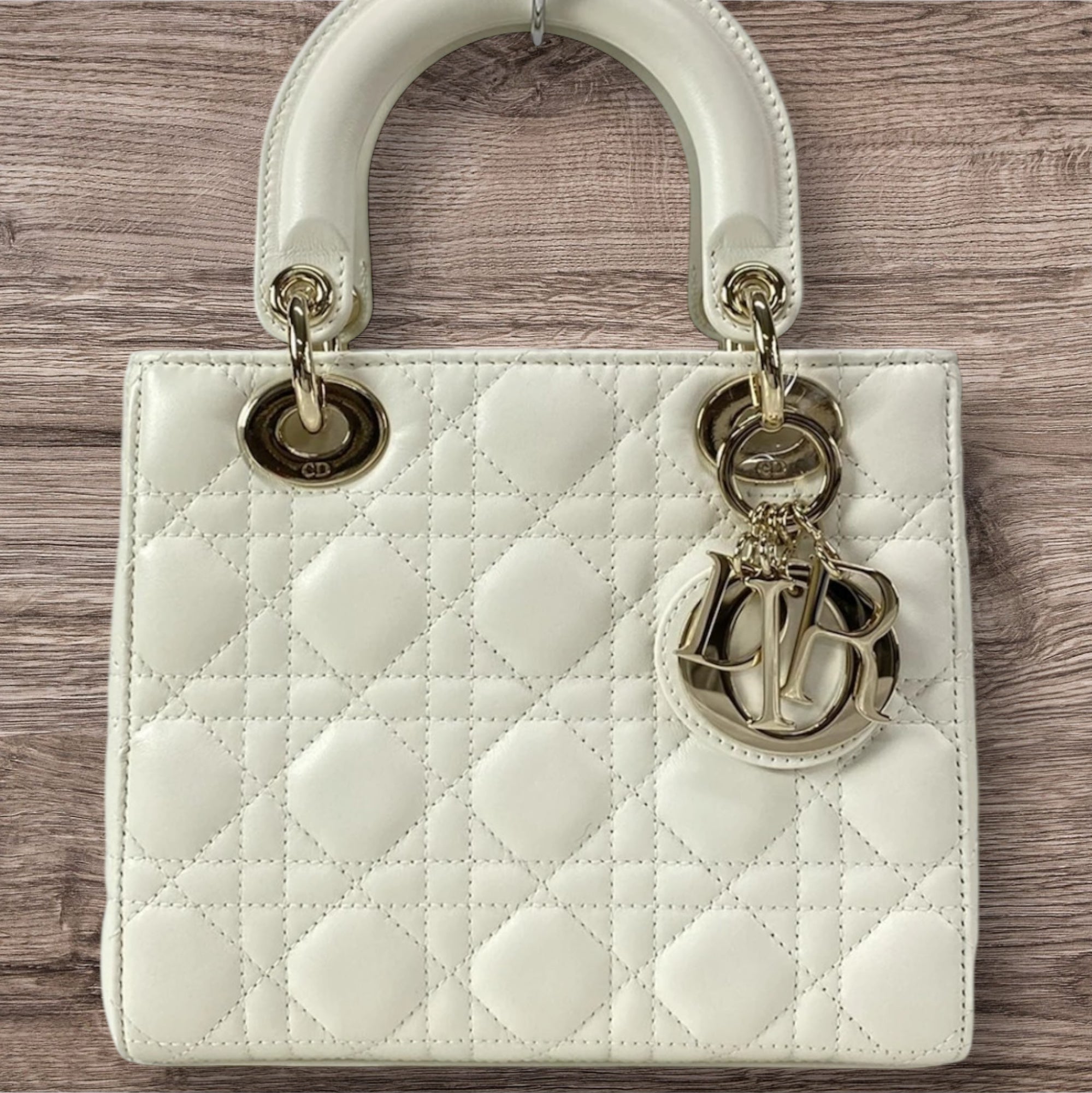 PRE-ORDER LADY DIOR PART 1