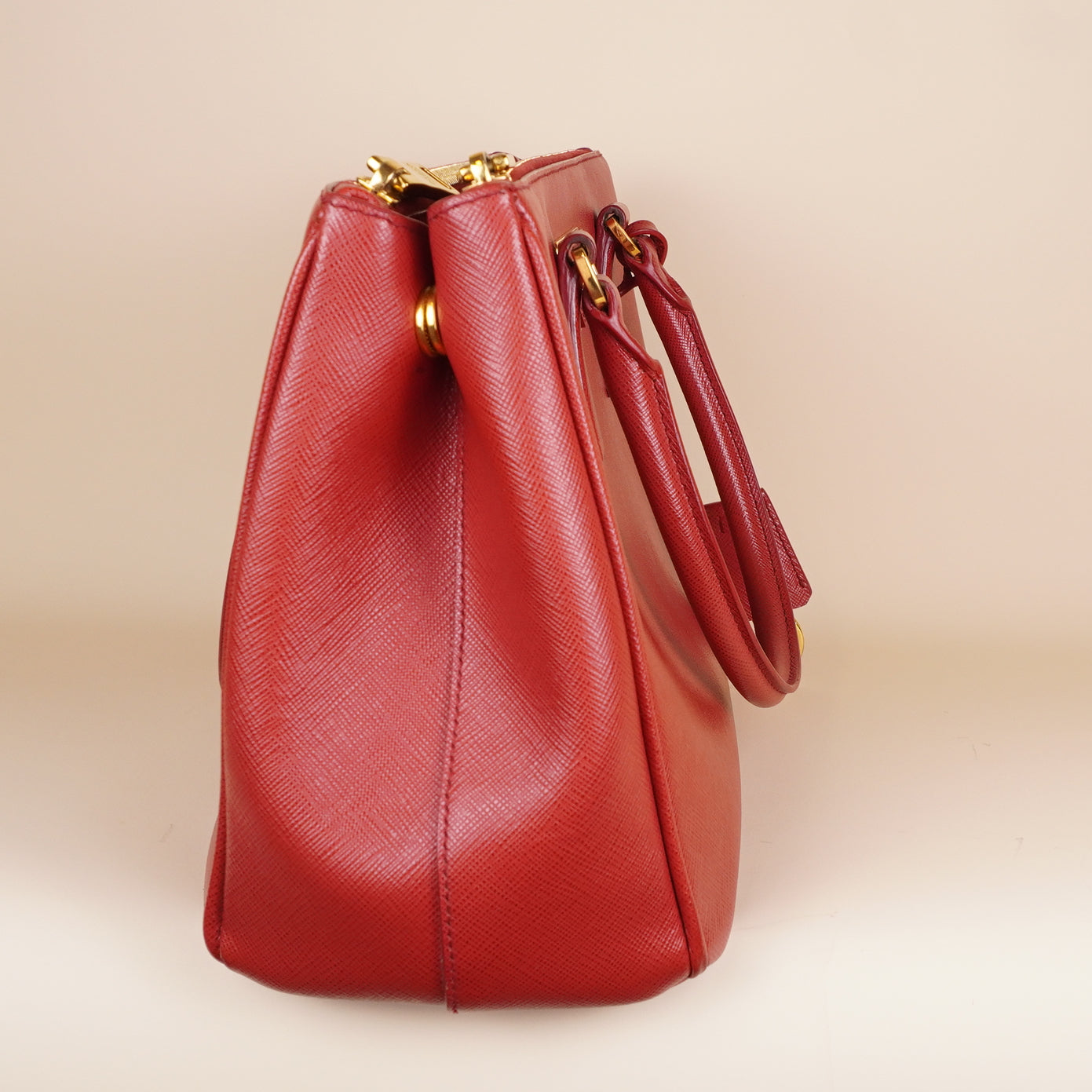 PRE-OWNED Saffiano Medium Galleria Double Zip Tote Fuoco
