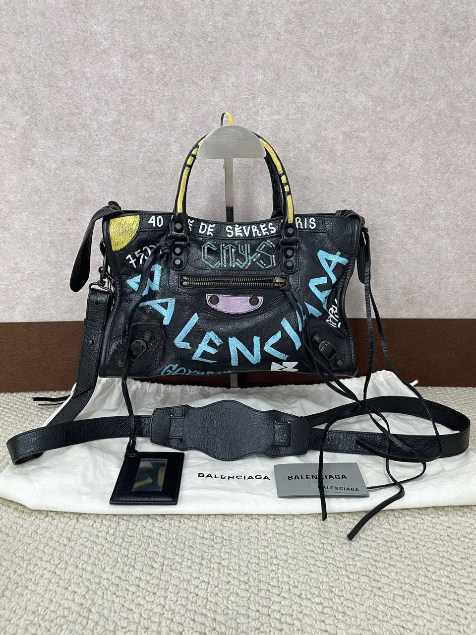 PRE-ORDER Balenciaga Grafity Small (PART 1) Link only for Karla