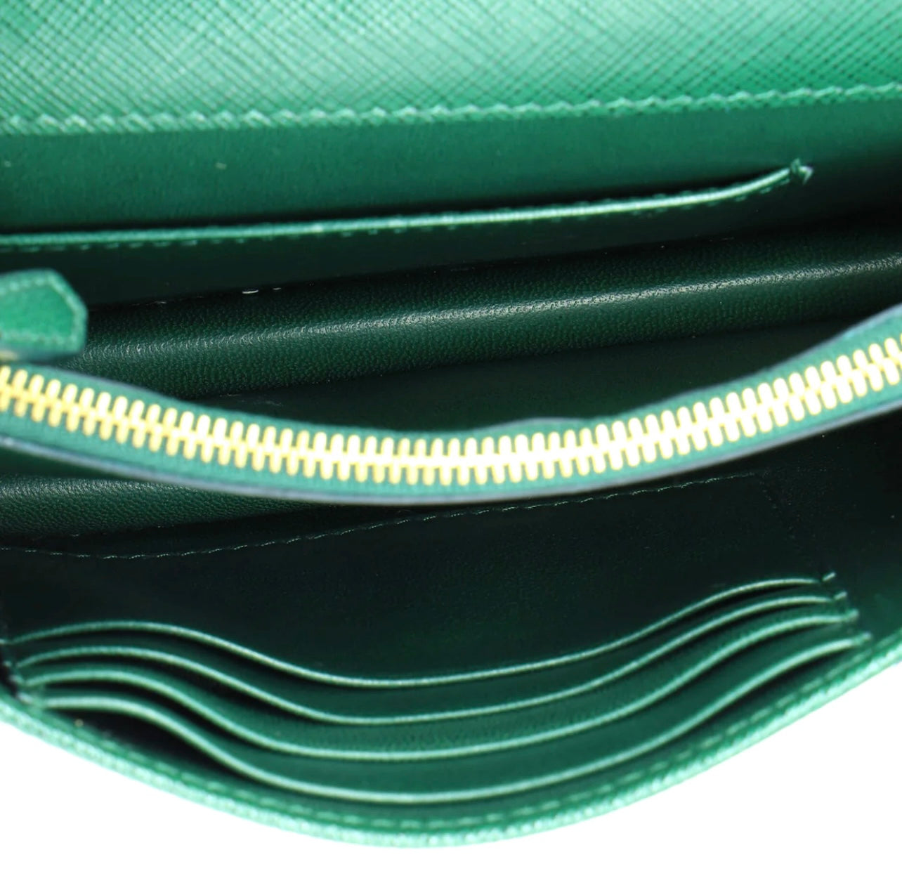 PRADA - Chain Wallet Crossbody Saffiano Leather