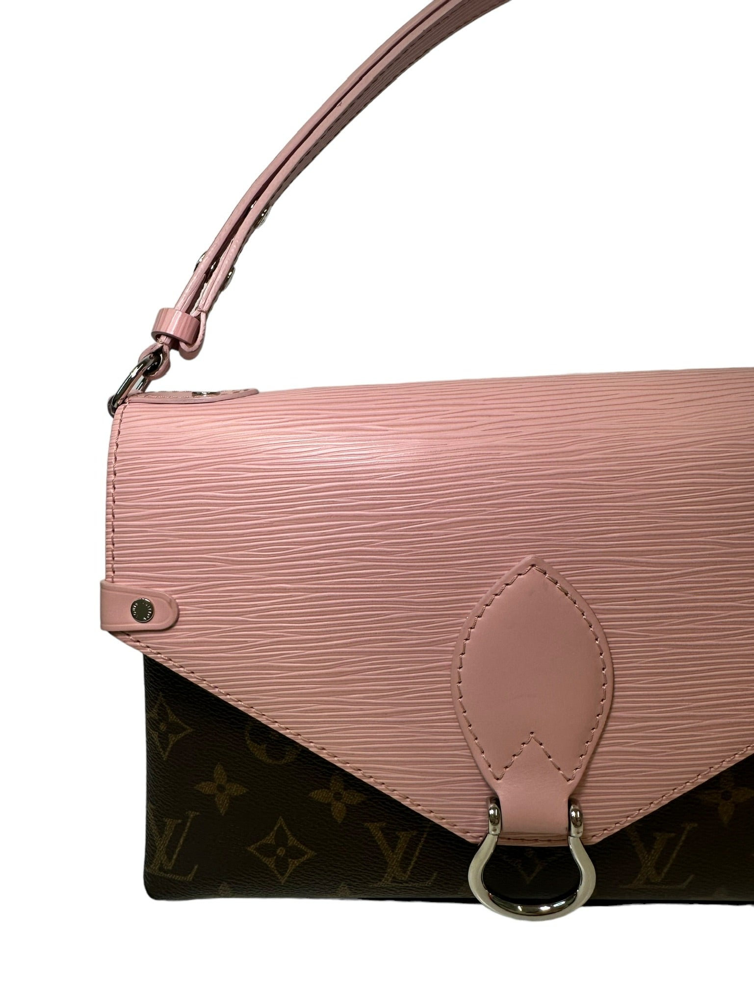 LOUIS VUITTON - Bolso Saint Michel con monograma Epi