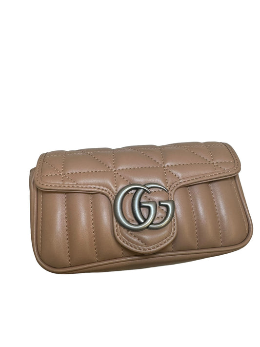 GUCCI - Matelasse GG Marmont beige