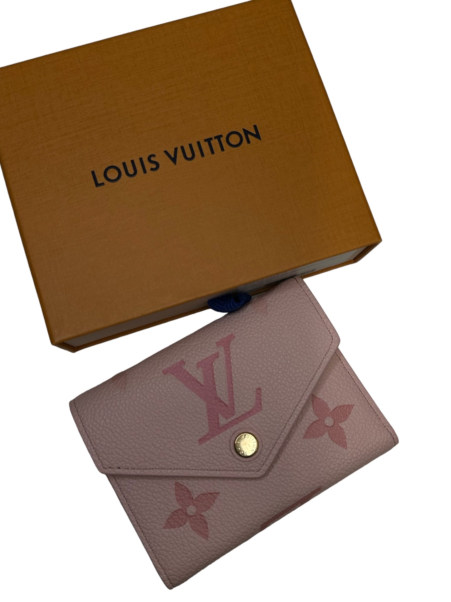 LOUIS VUITTON - Degrade Rose Gradient Empreinte Giant Monogram Victorine Wallet