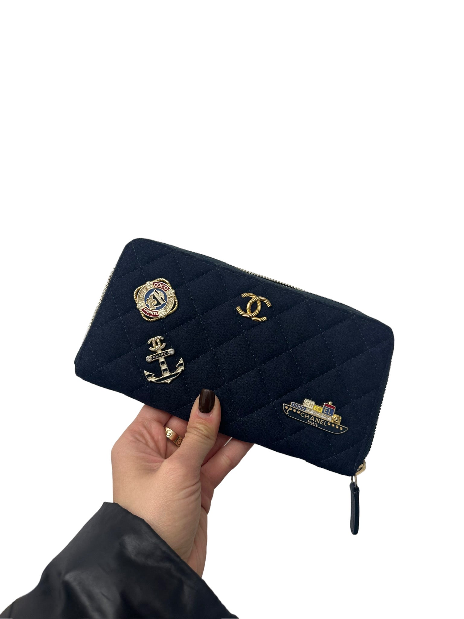 CHANEL - Cartera continental larga azul marino