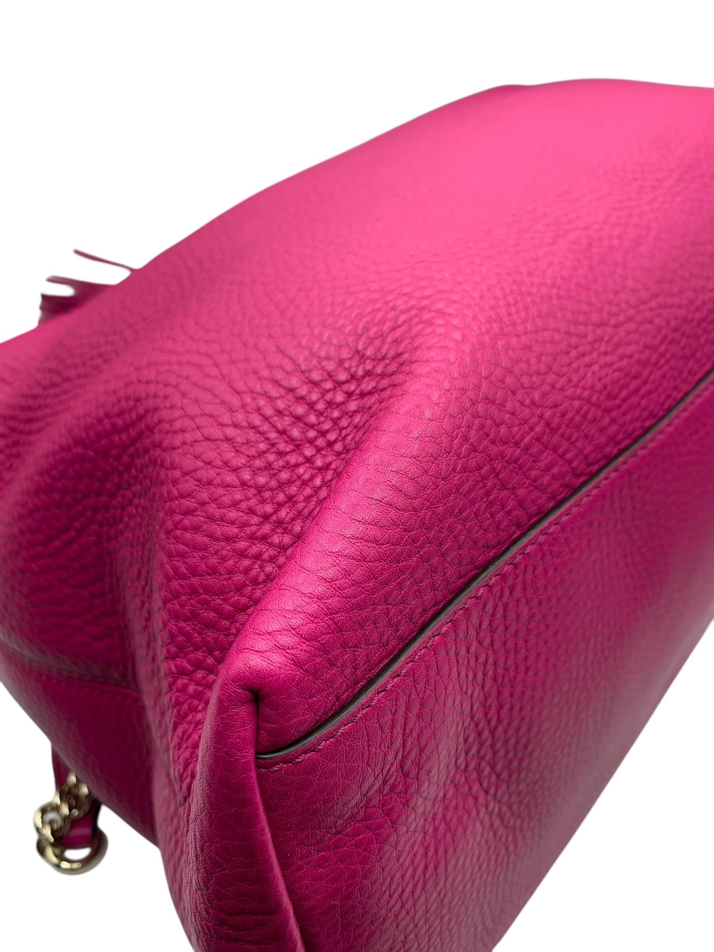 PRE-OWNED GG Soho Chain Medium Fuchsia Pink Calfskin Tote Bag