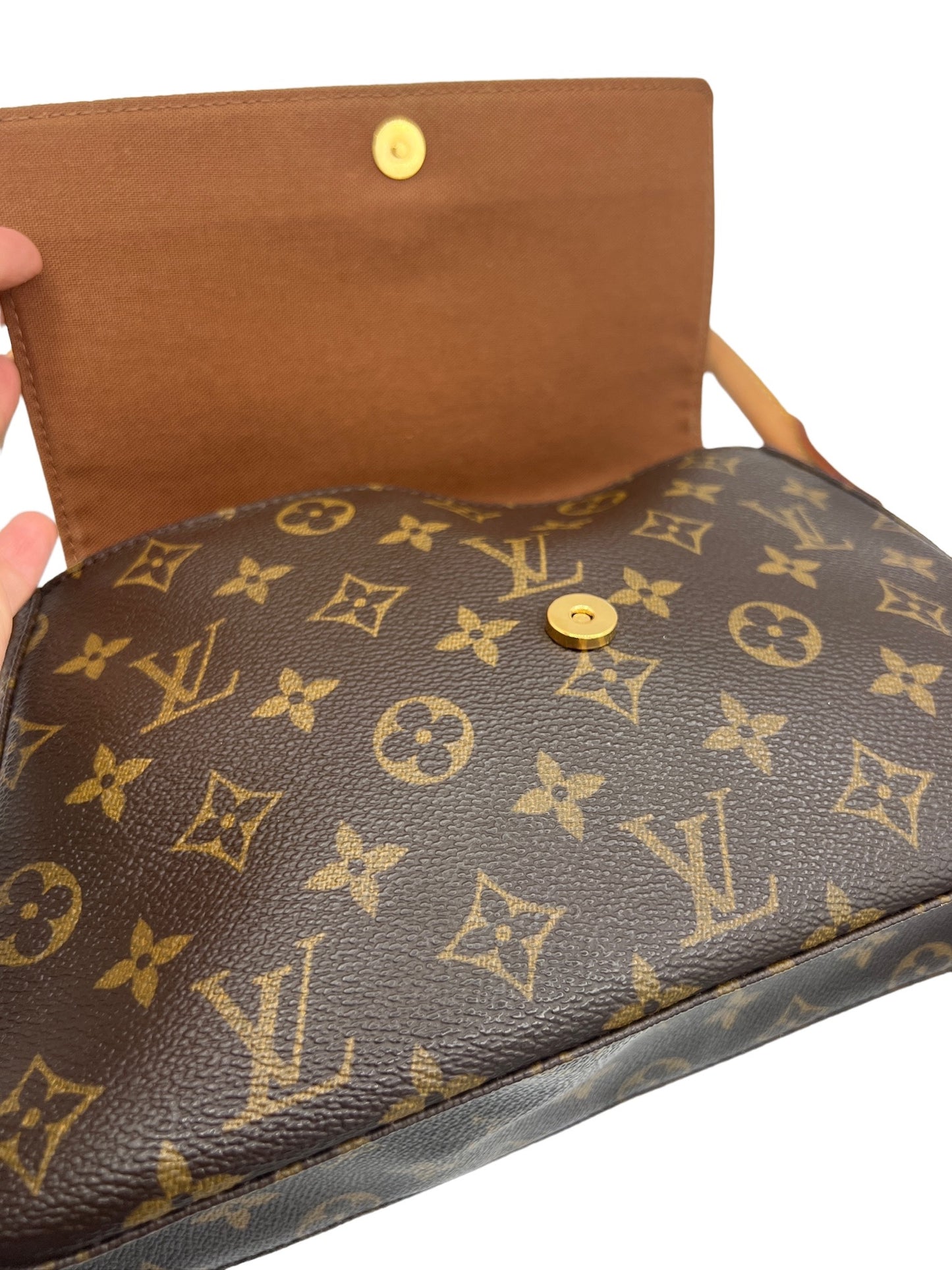 LOUIS VUITTON - Monogram Canvas Mini Looping Handbag