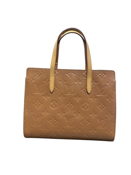 PRE-OWNED LV Beige Monogram Vernis Reade PM