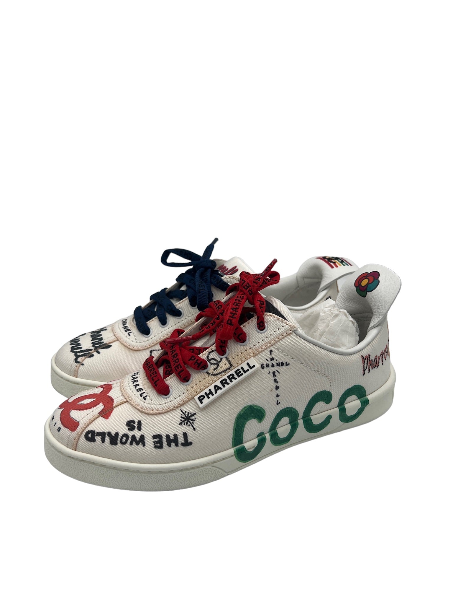 CHANEL - Zapatillas de lona de piel en color blanco