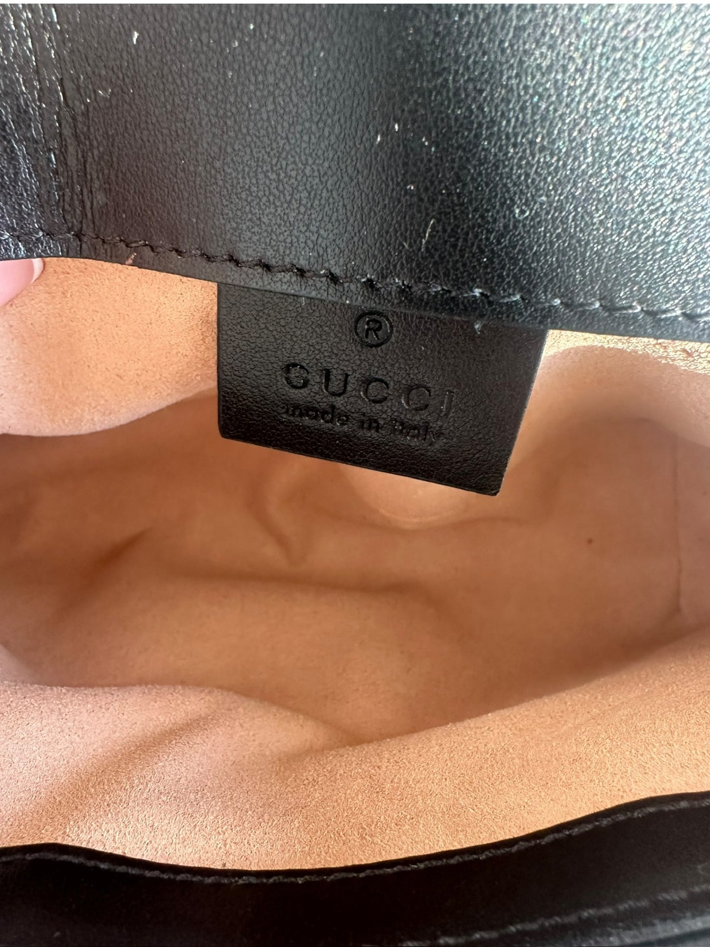 GUCCI - GG Black Matelasse Marmont