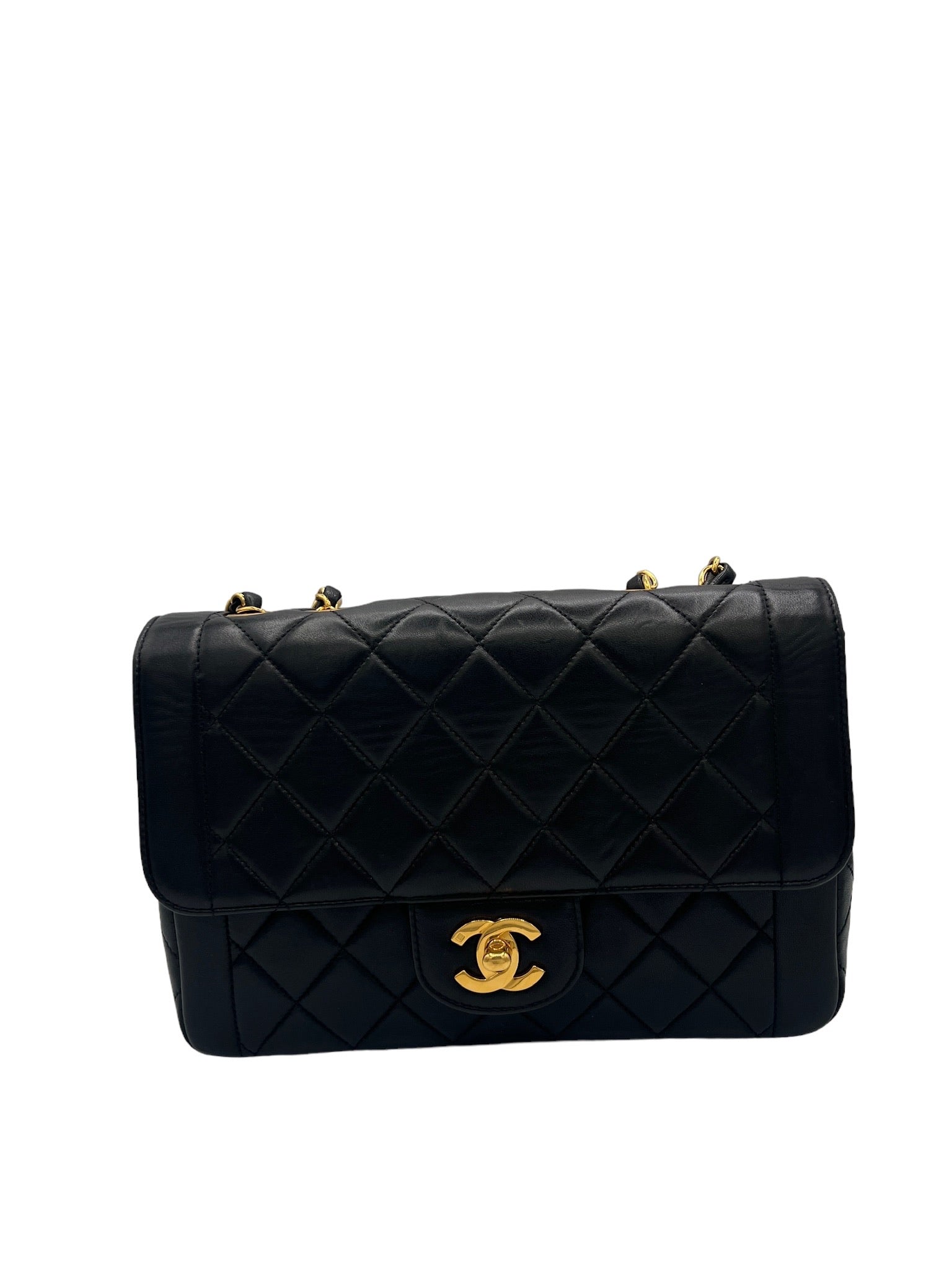 CHANEL - Bolso con solapa Diana vintage