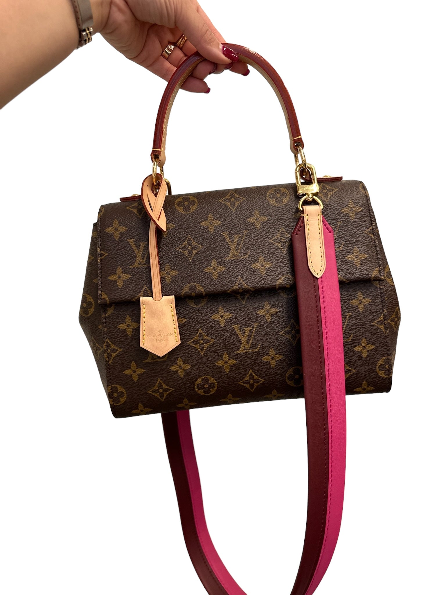 LOUIS VUITTON - Cluny BB de lona con monograma fucsia burdeos