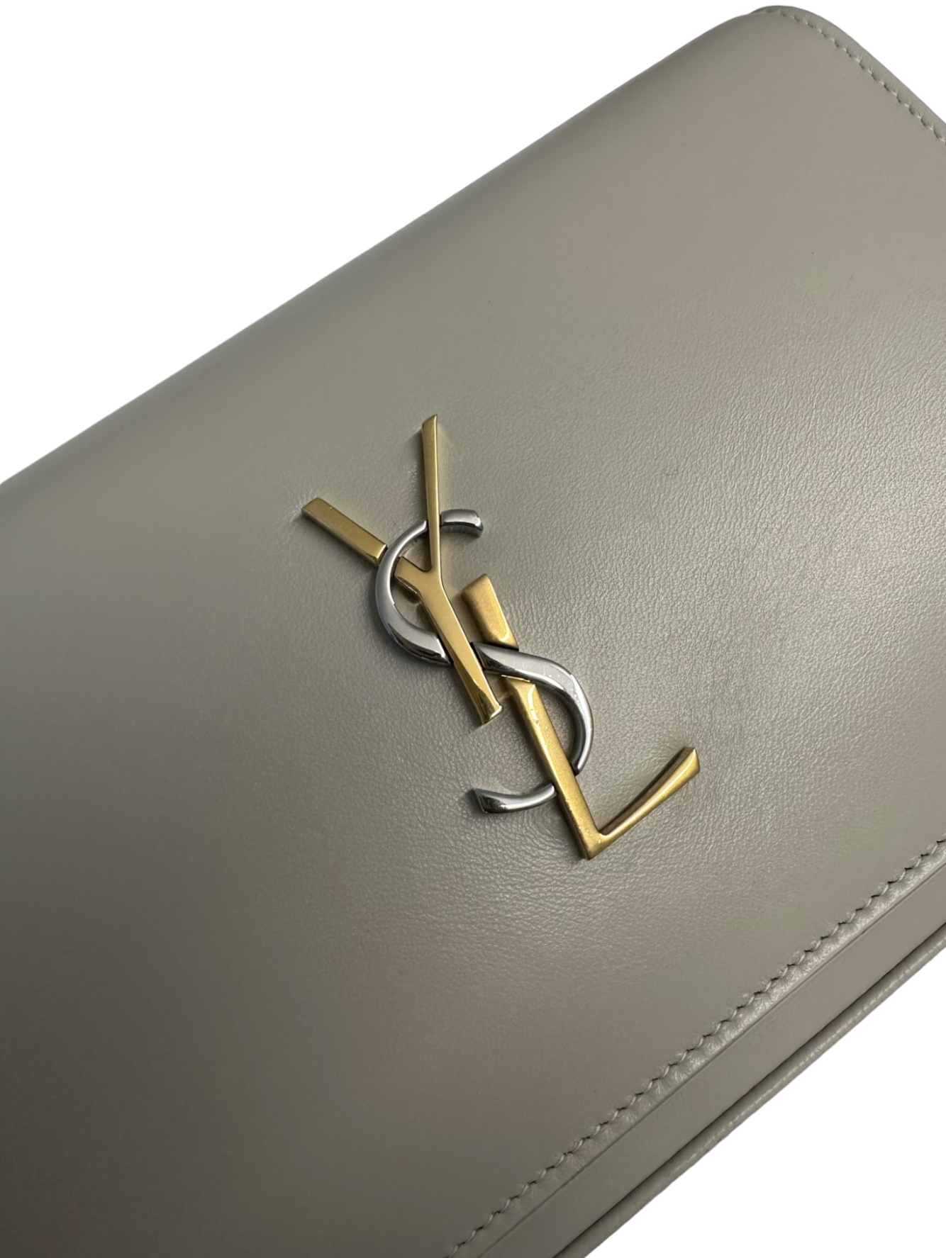 SAINT LAURENT - Crema Leather Monogram Tri Tone Kate Chain Wallet