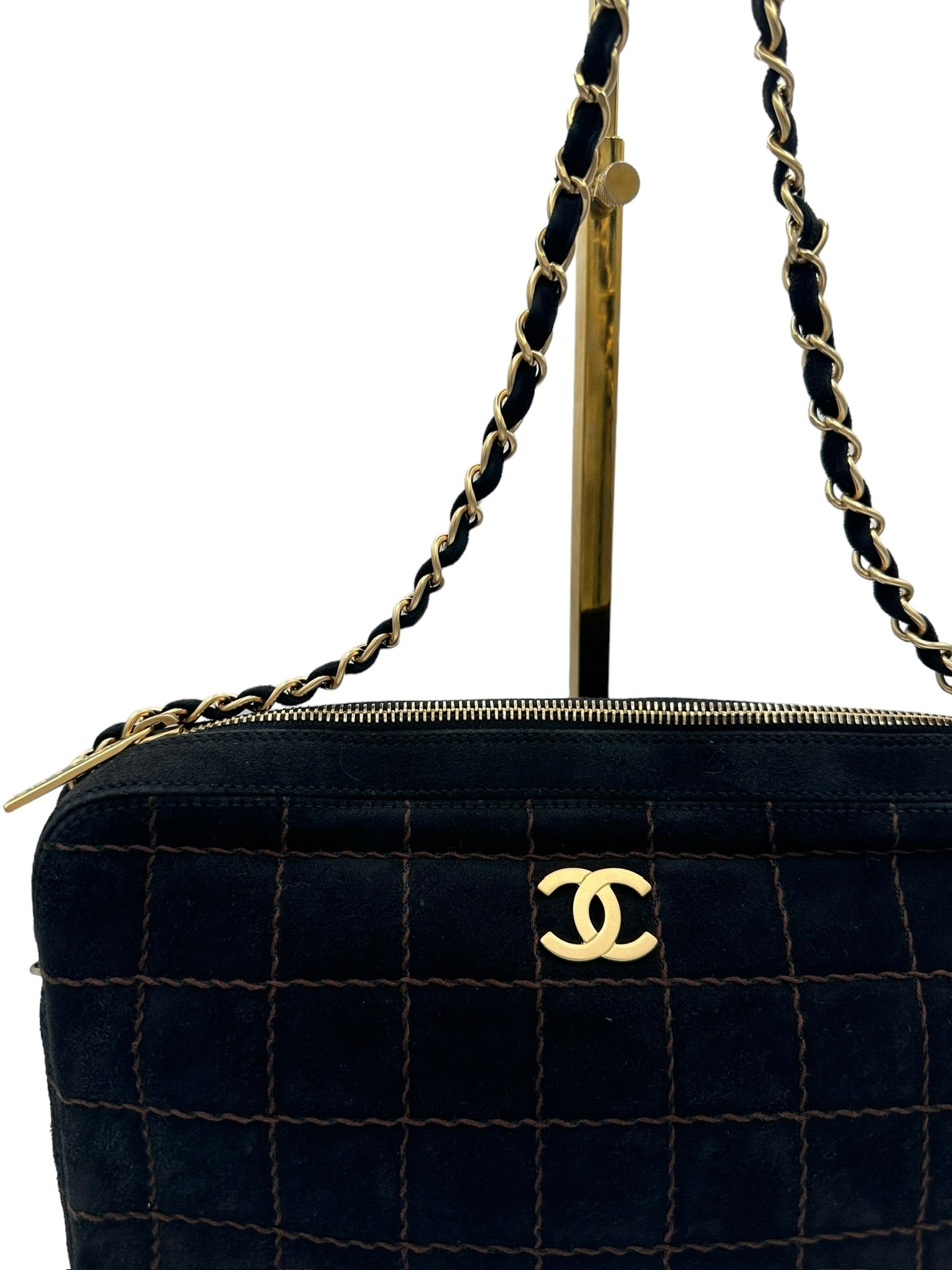 CHANEL - Bolso de hombro Chocolate Bar Ante negro marrón oscuro